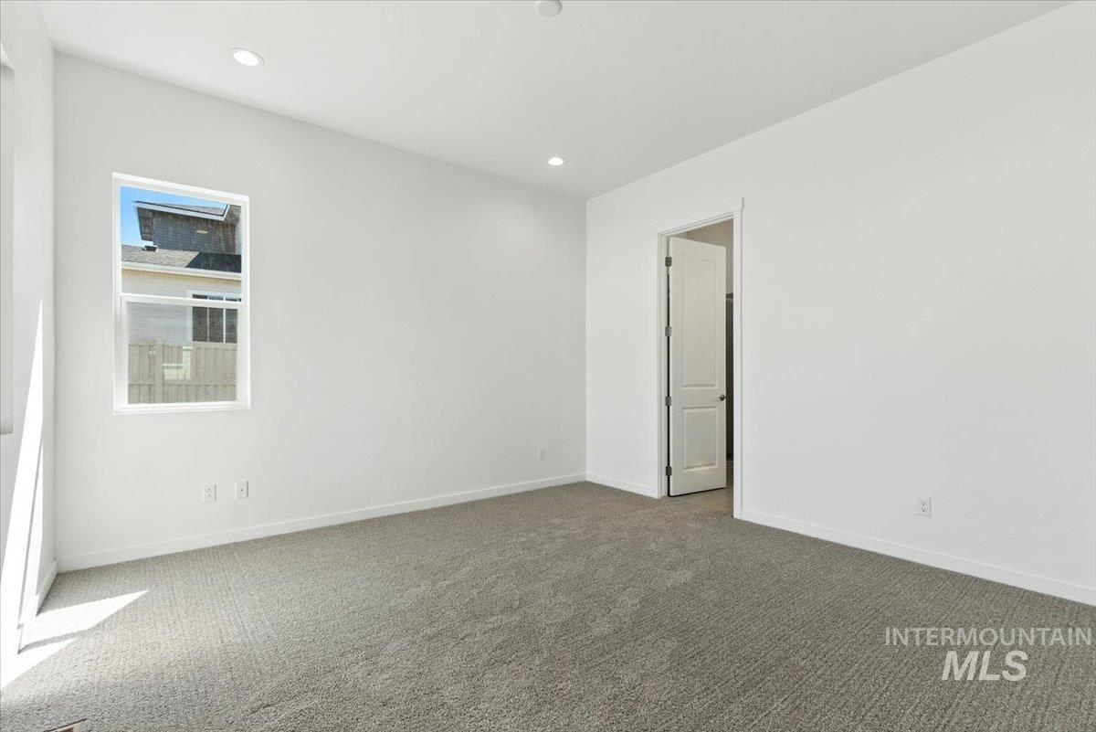 3751 S Anise Ave Property Photo 16