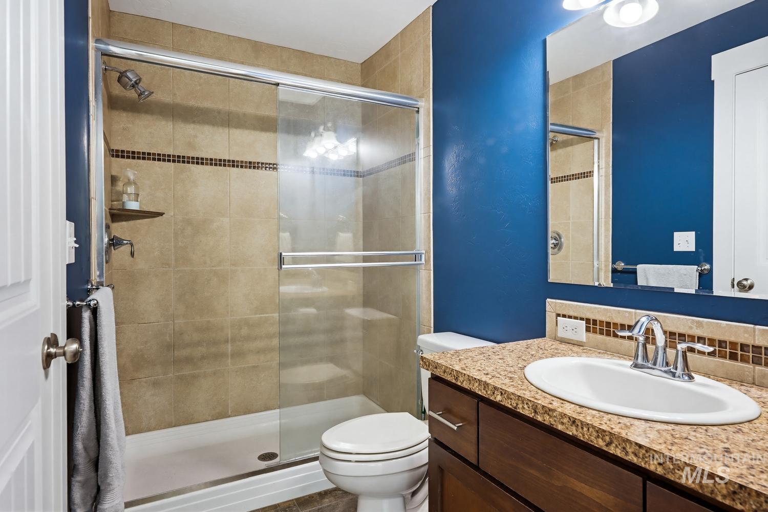2670 S Gatewood Ln Property Photo 8