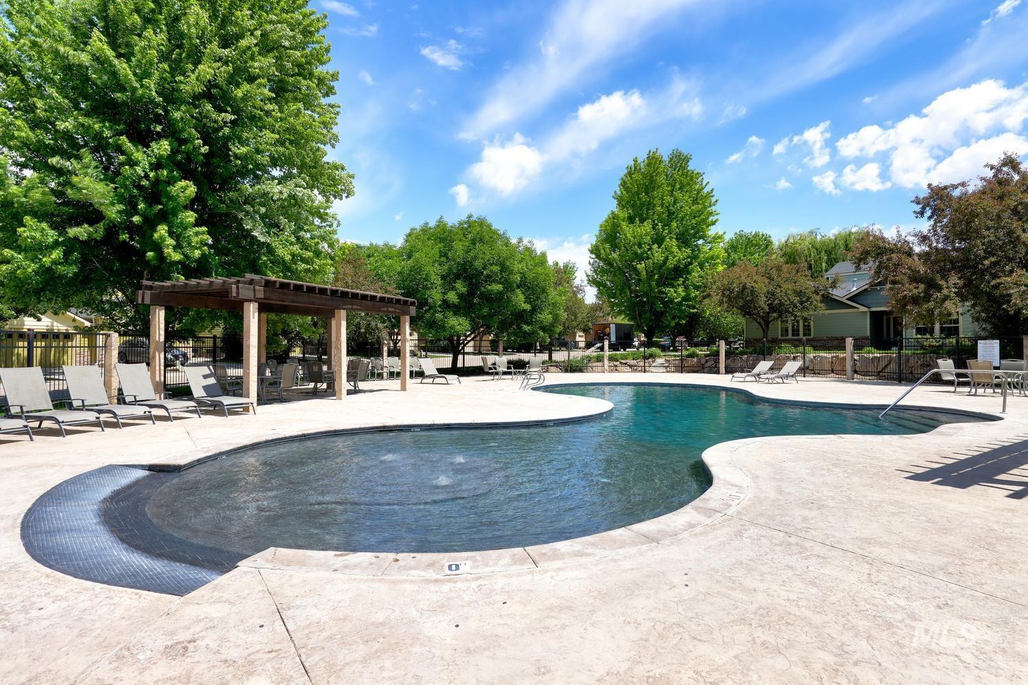 2670 S Gatewood Ln Property Photo 37