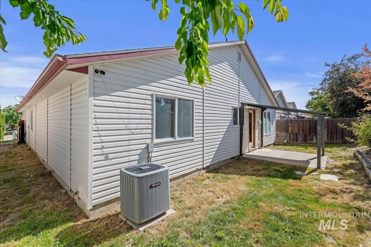 10773 Gossamer St Property Photo 18