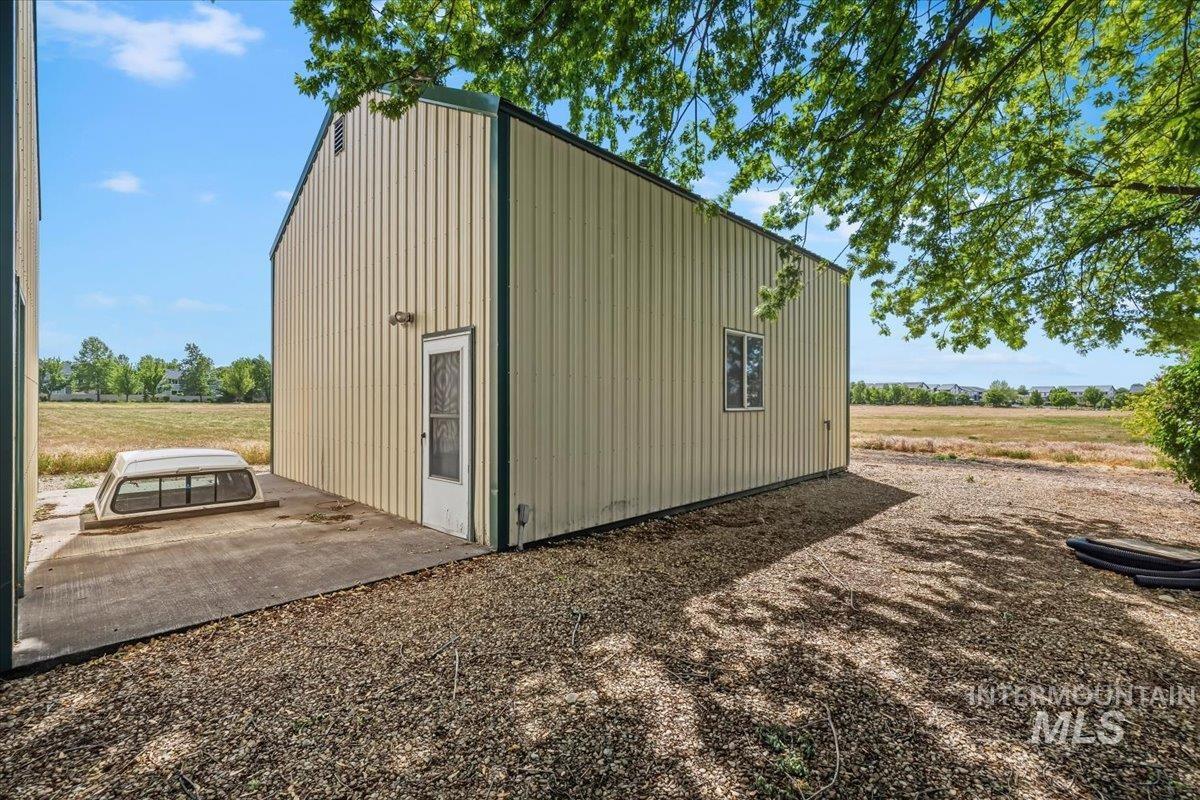 1807 S Linder Rd Property Photo 28