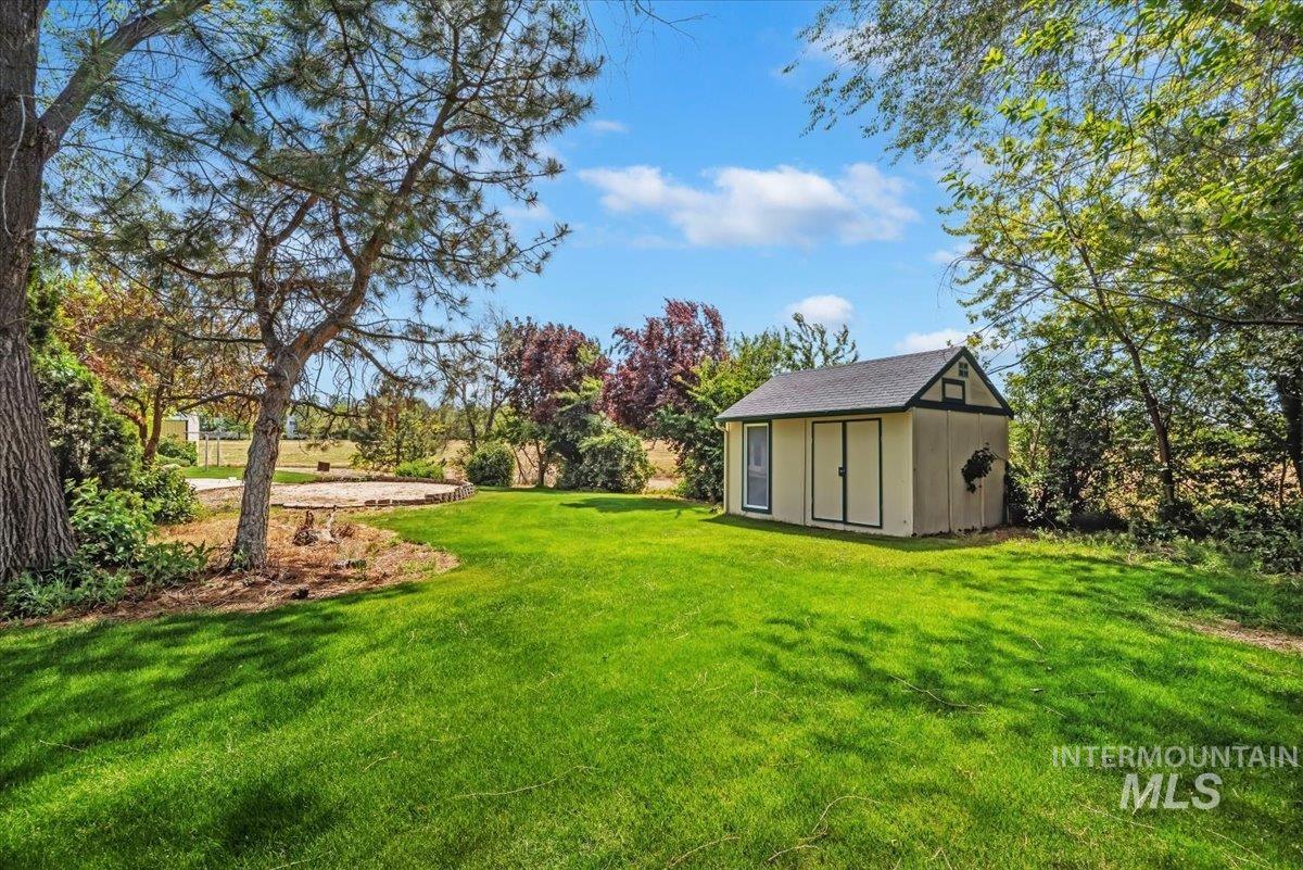 1807 S Linder Rd Property Photo 36