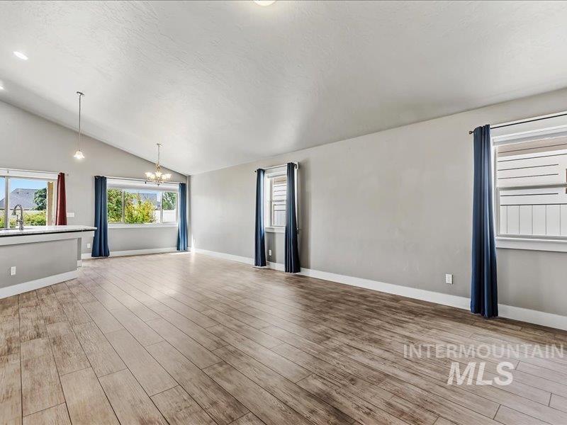5821 W Quintale Property Photo 10