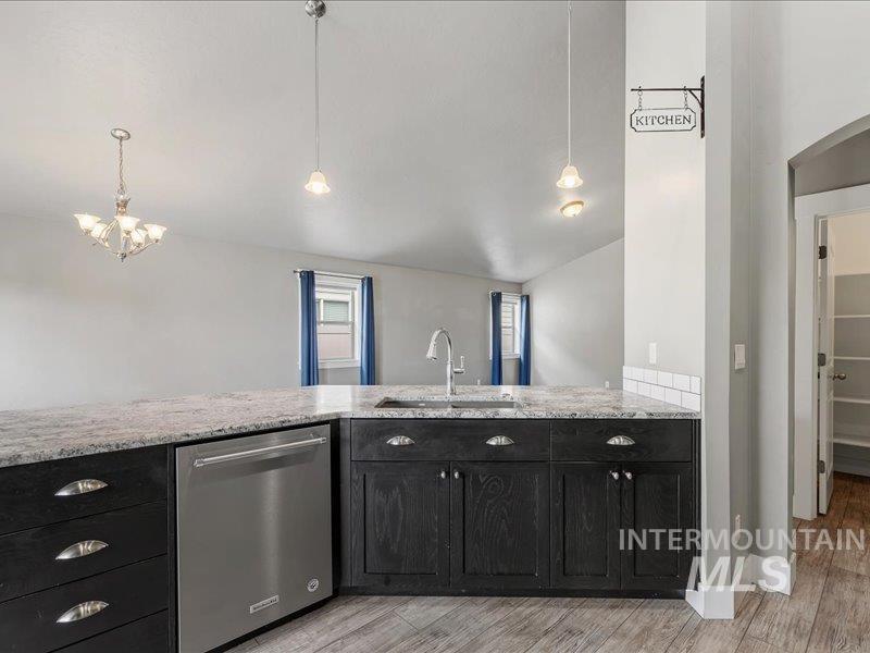 5821 W Quintale Property Photo 15