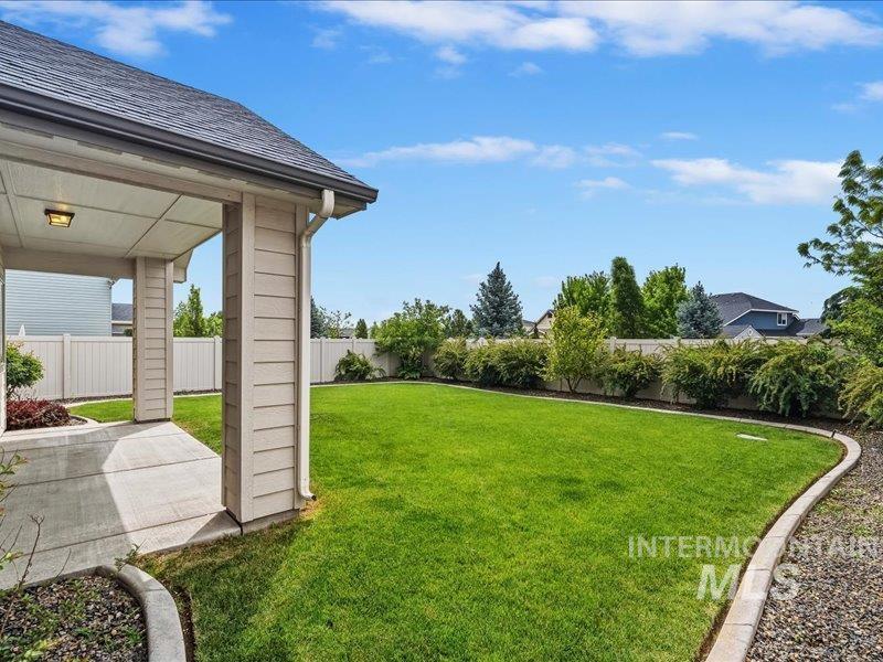 5821 W Quintale Property Photo 29