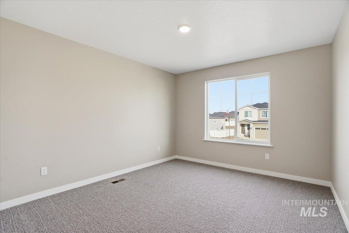 3807 S Anise Ave Property Photo 25