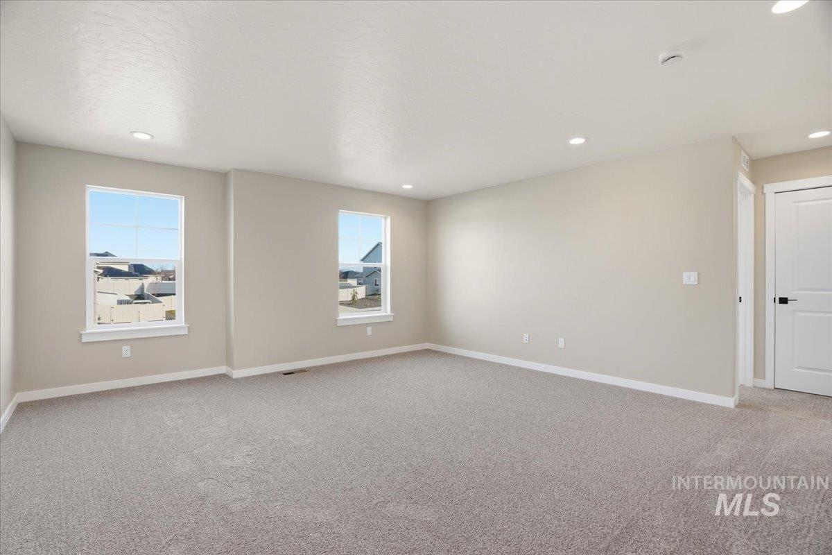 3807 S Anise Ave Property Photo 28