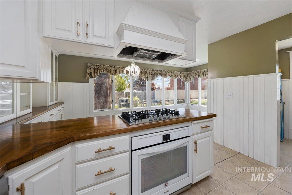 813 7th Property Photo 20