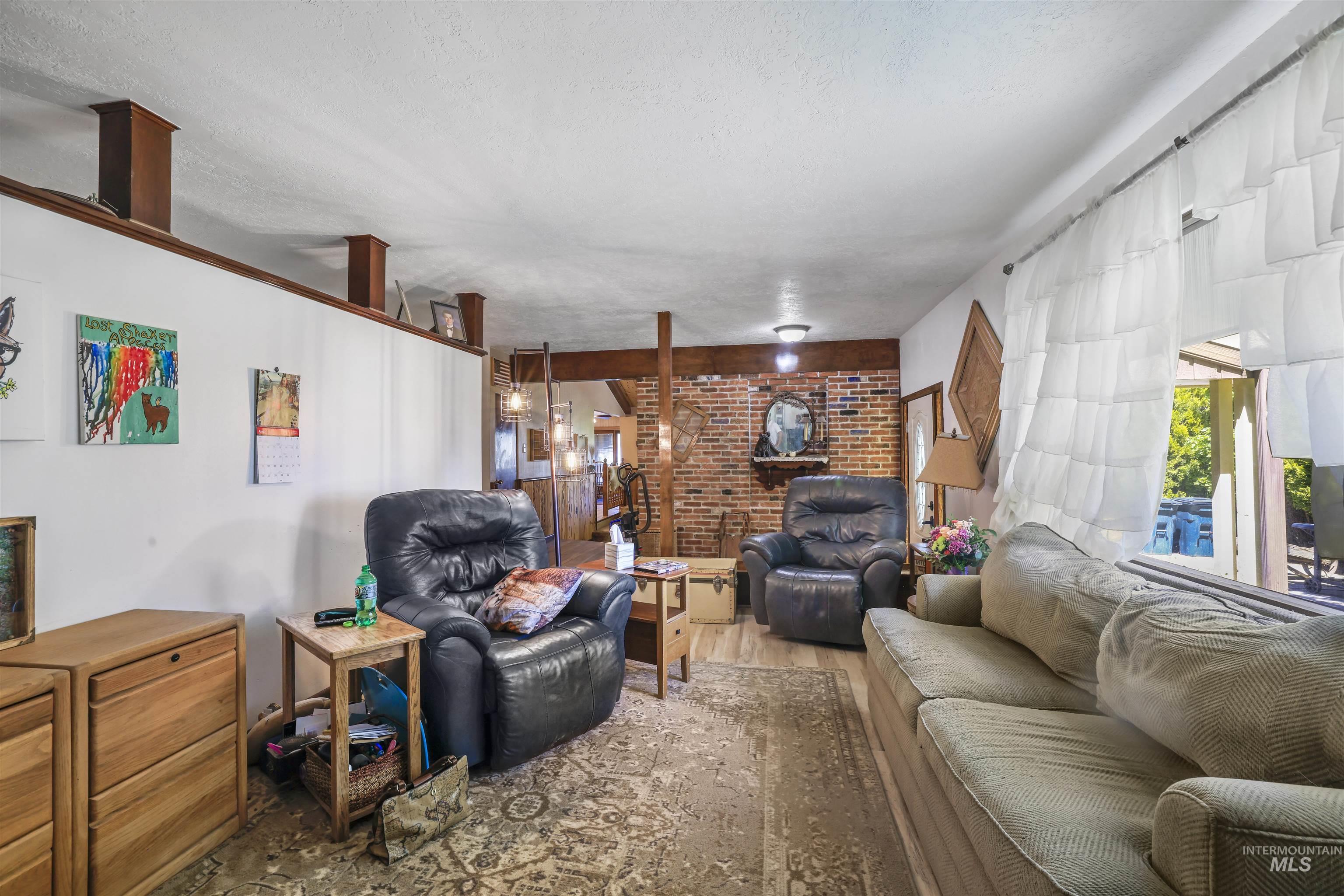 3685 N 2600 E Property Photo 15