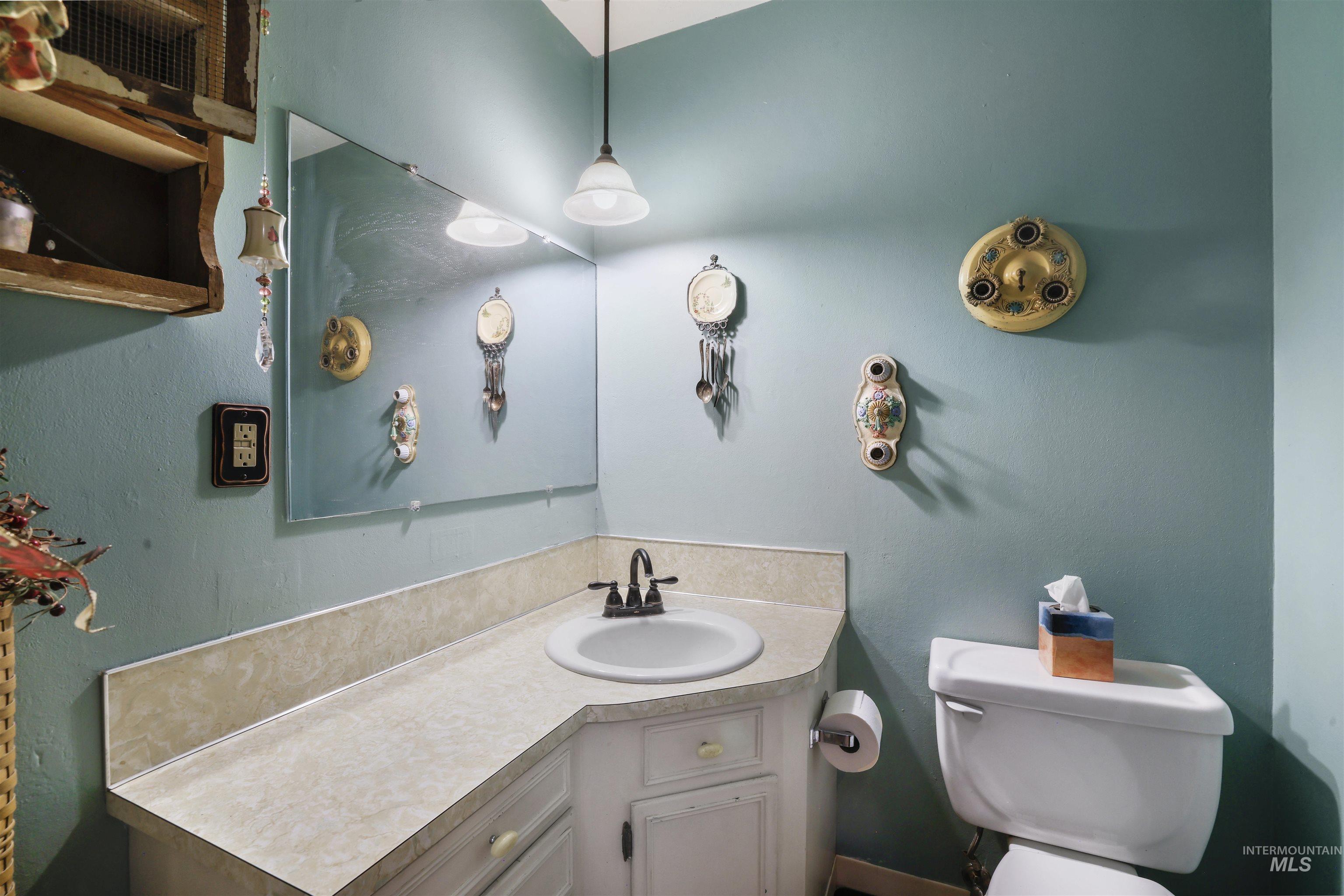 3685 N 2600 E Property Photo 19