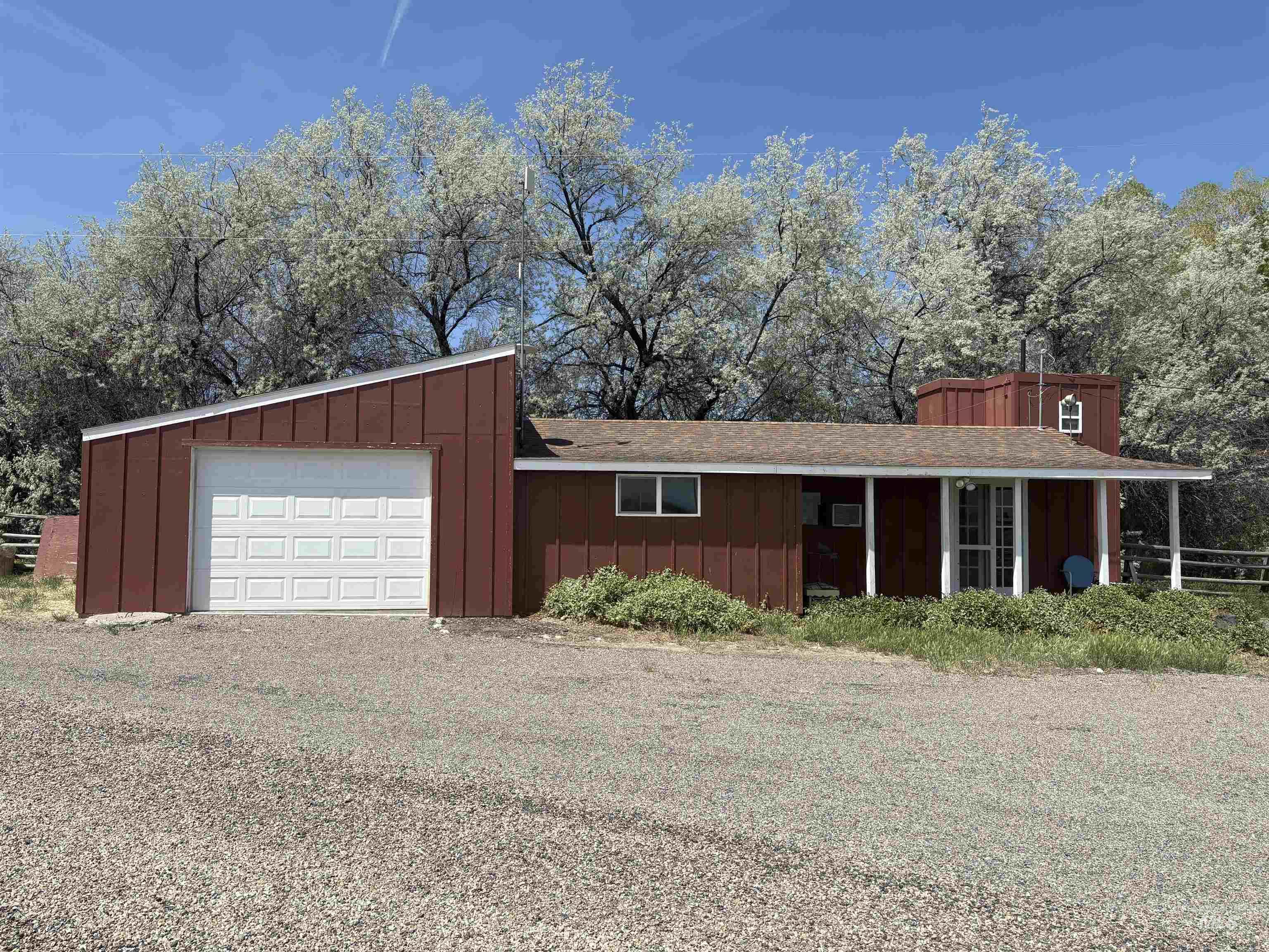 3685 N 2600 E Property Photo 33