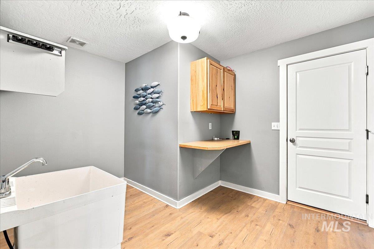 1760 N Bisque Avenue Property Photo 14