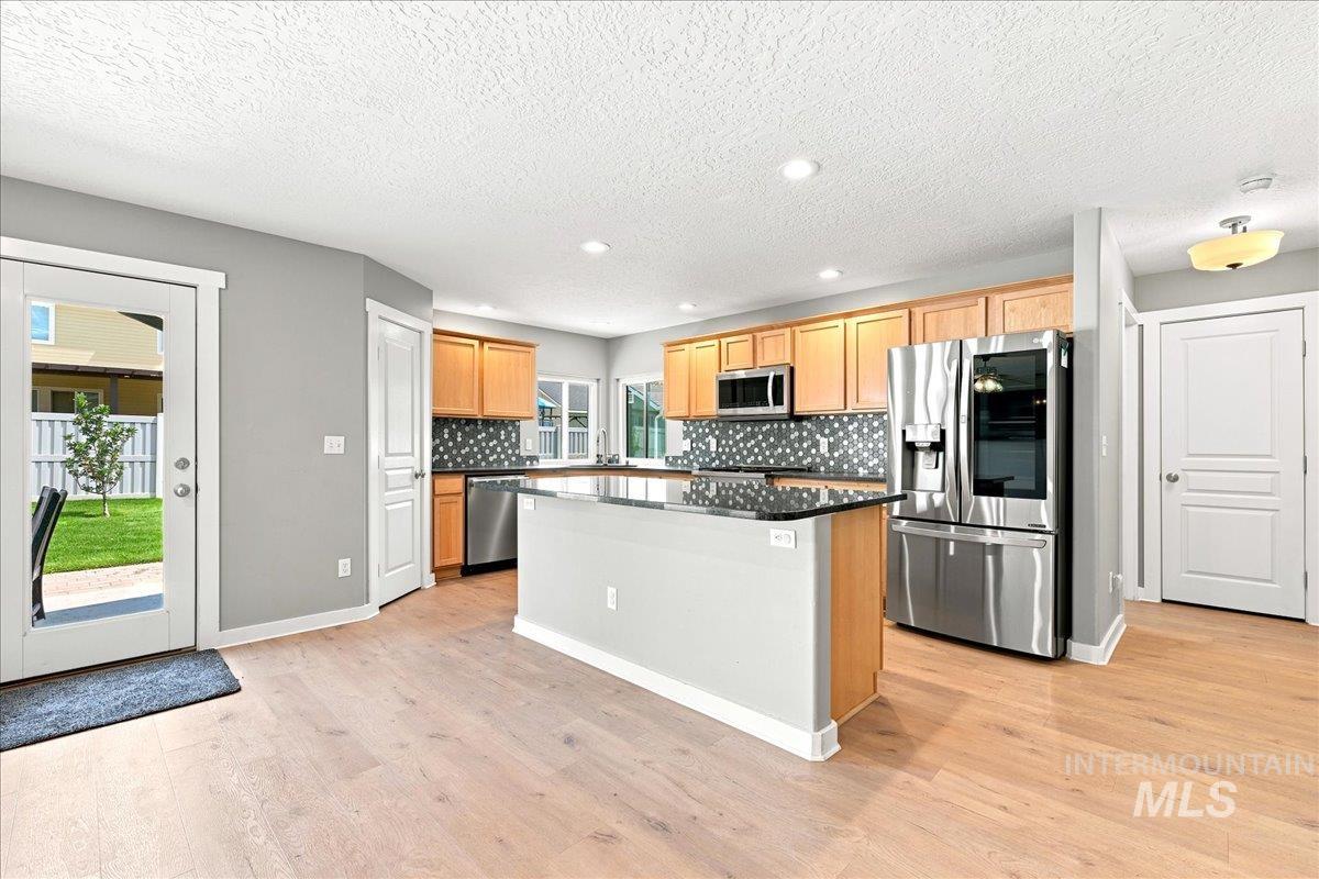 1760 N Bisque Avenue Property Photo 28