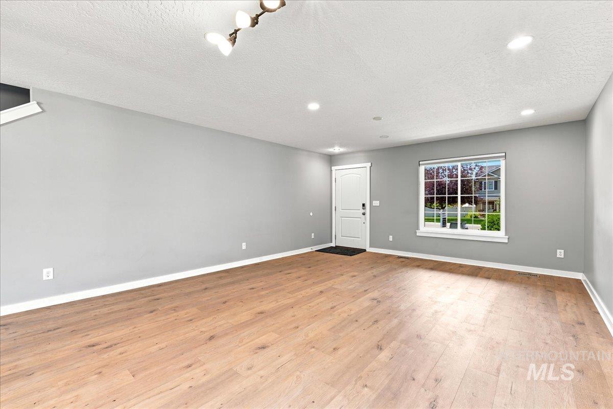 1760 N Bisque Avenue Property Photo 31