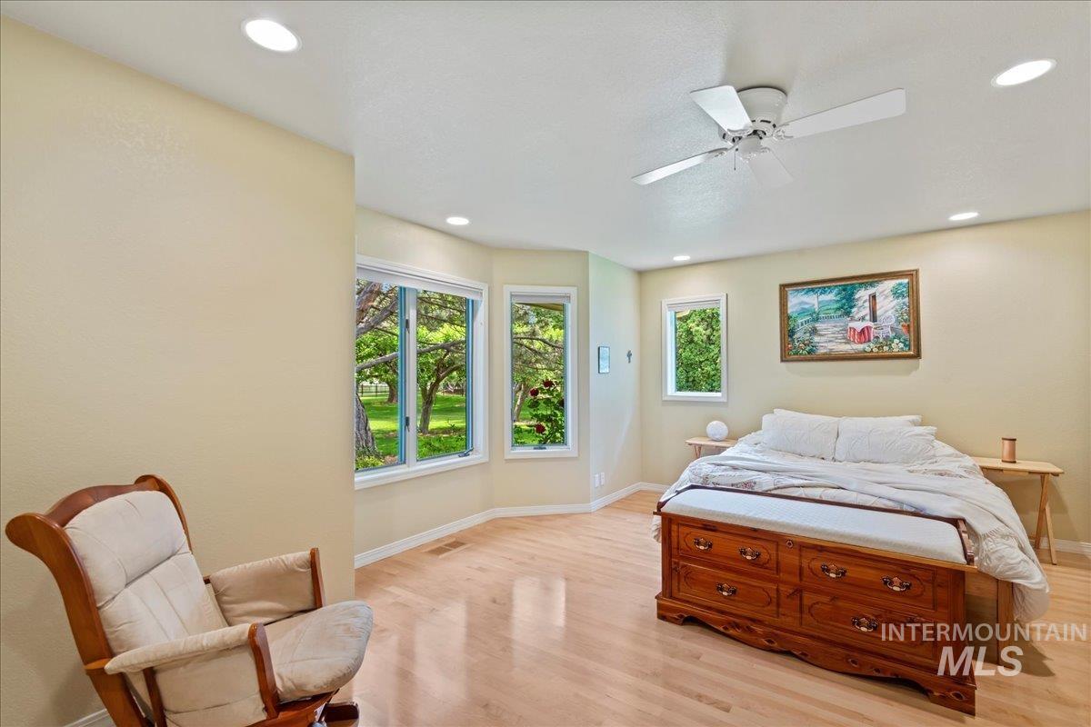 600 W River Heights Dr. Property Photo 20