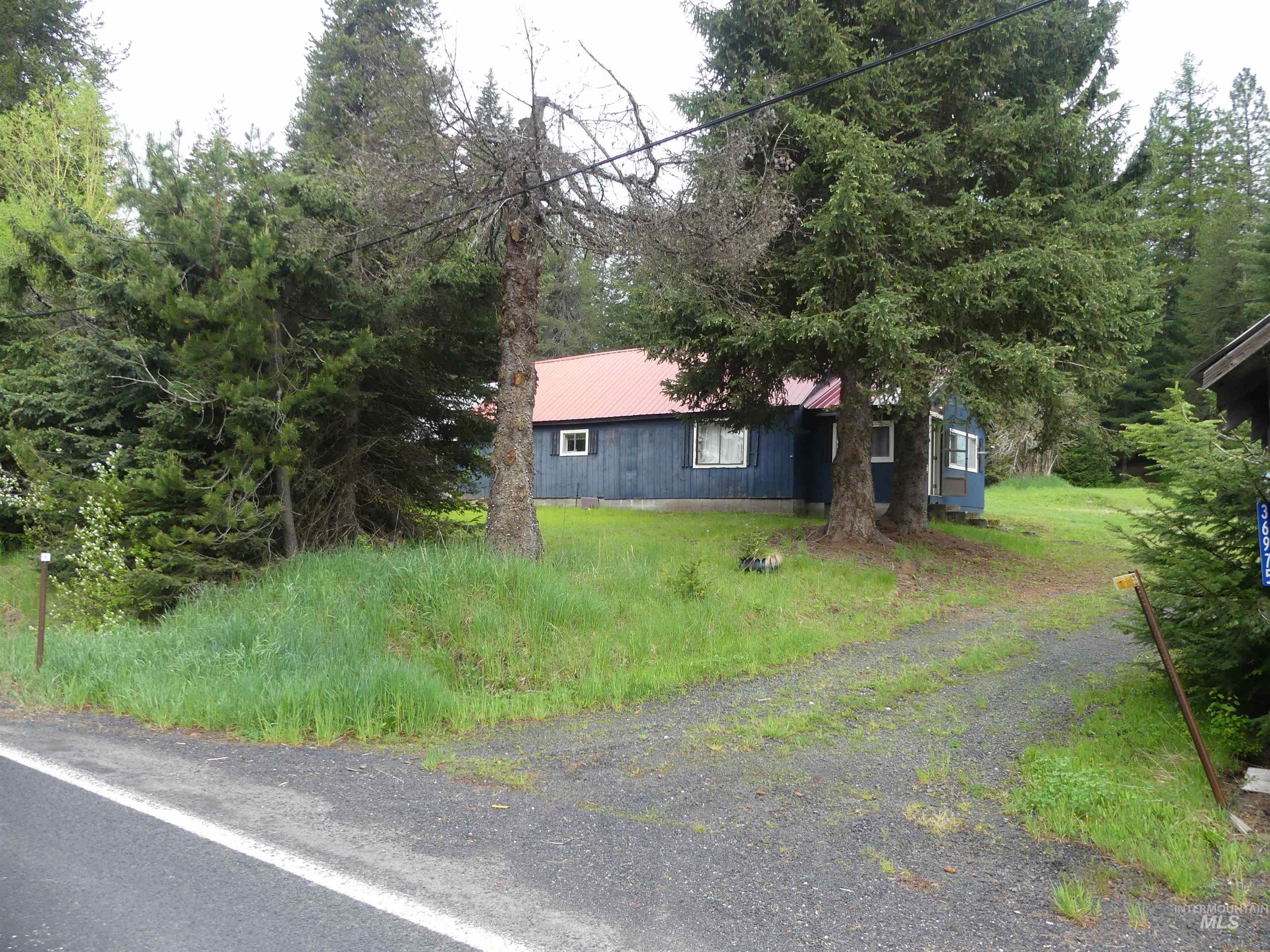 36975 Highway 11