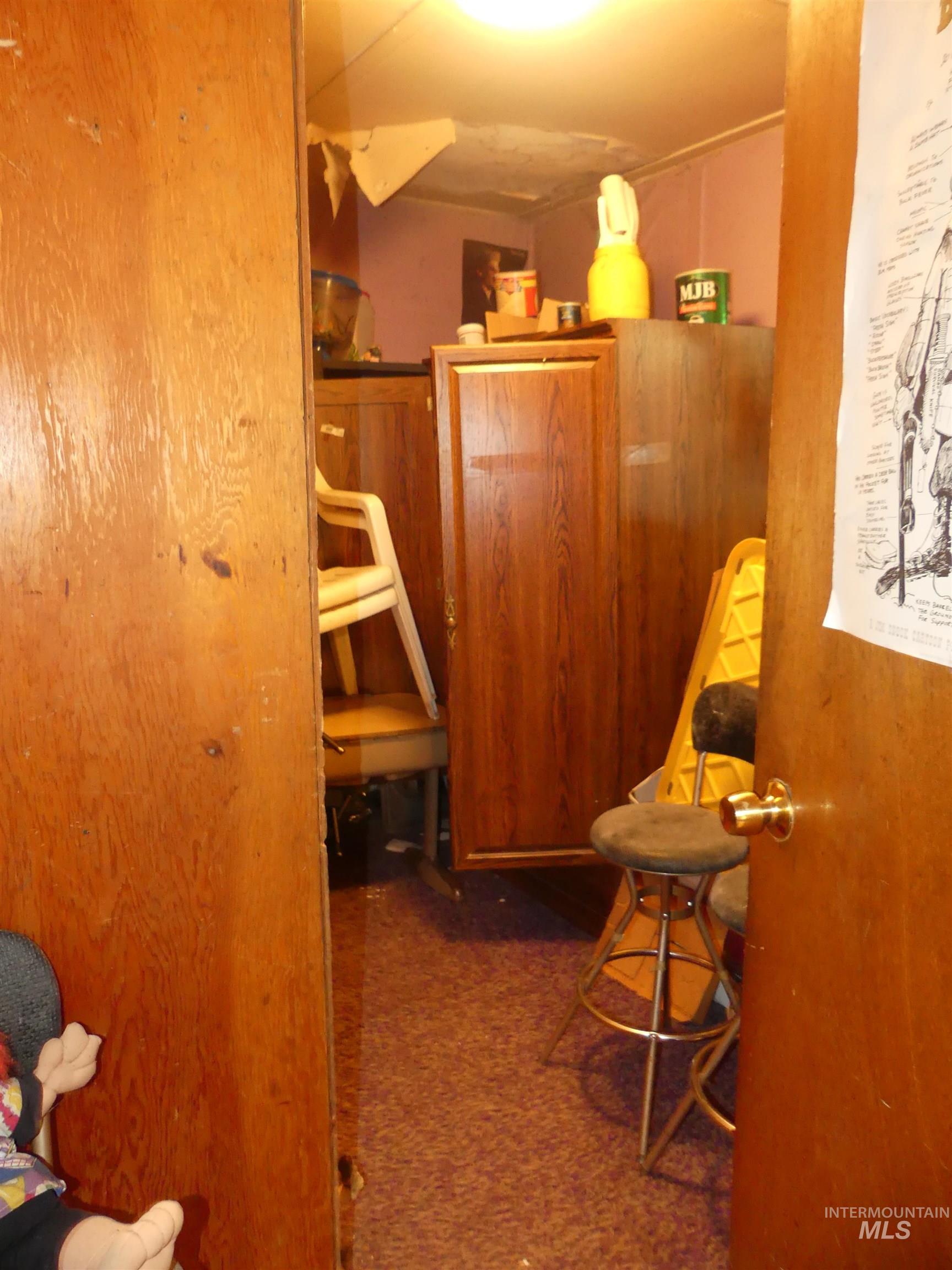 36975 Highway 11 Property Photo 43