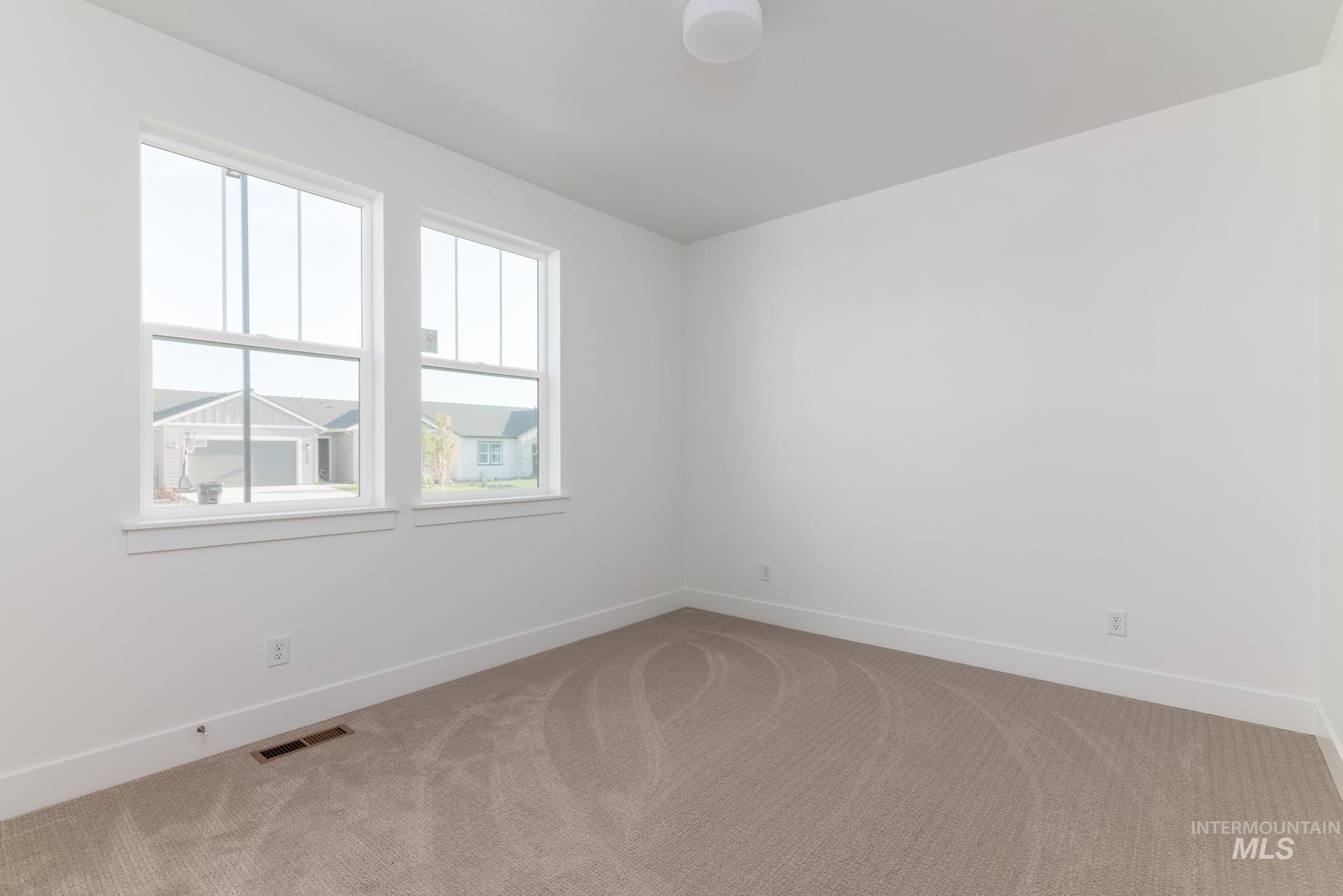 1911 W Arya St Property Photo 19