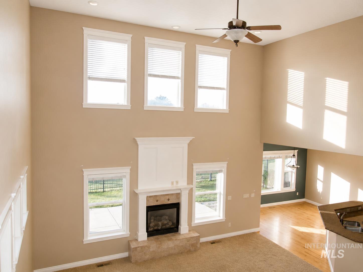 2112 S Miller Way Property Photo 5