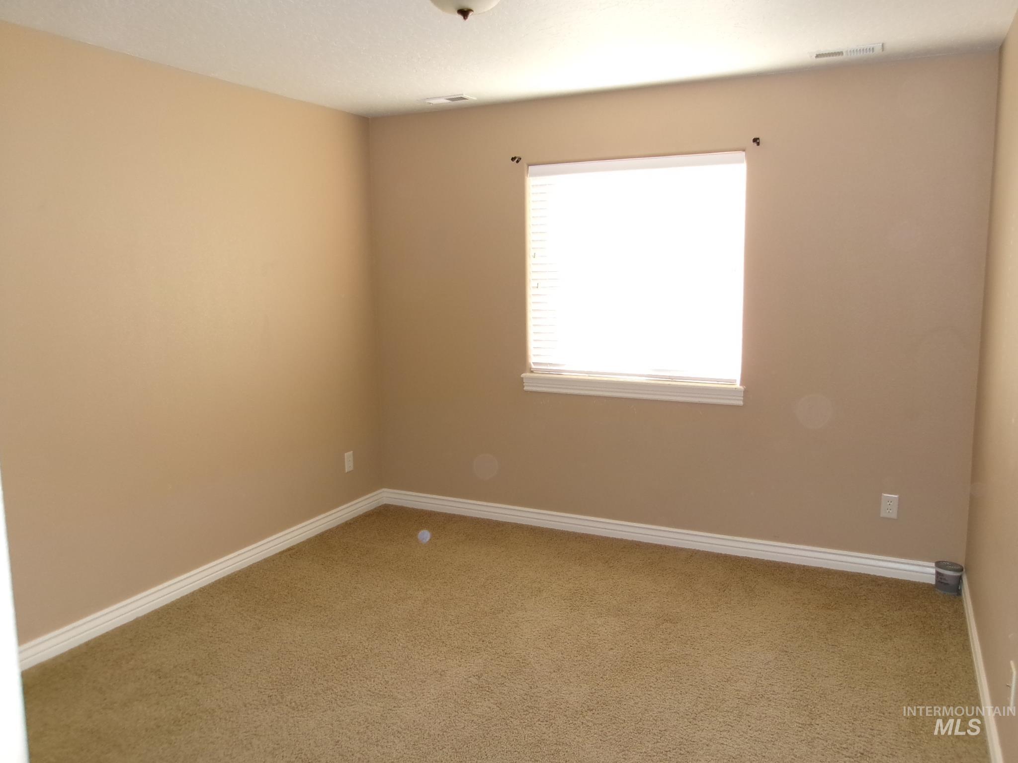 2112 S Miller Way Property Photo 16