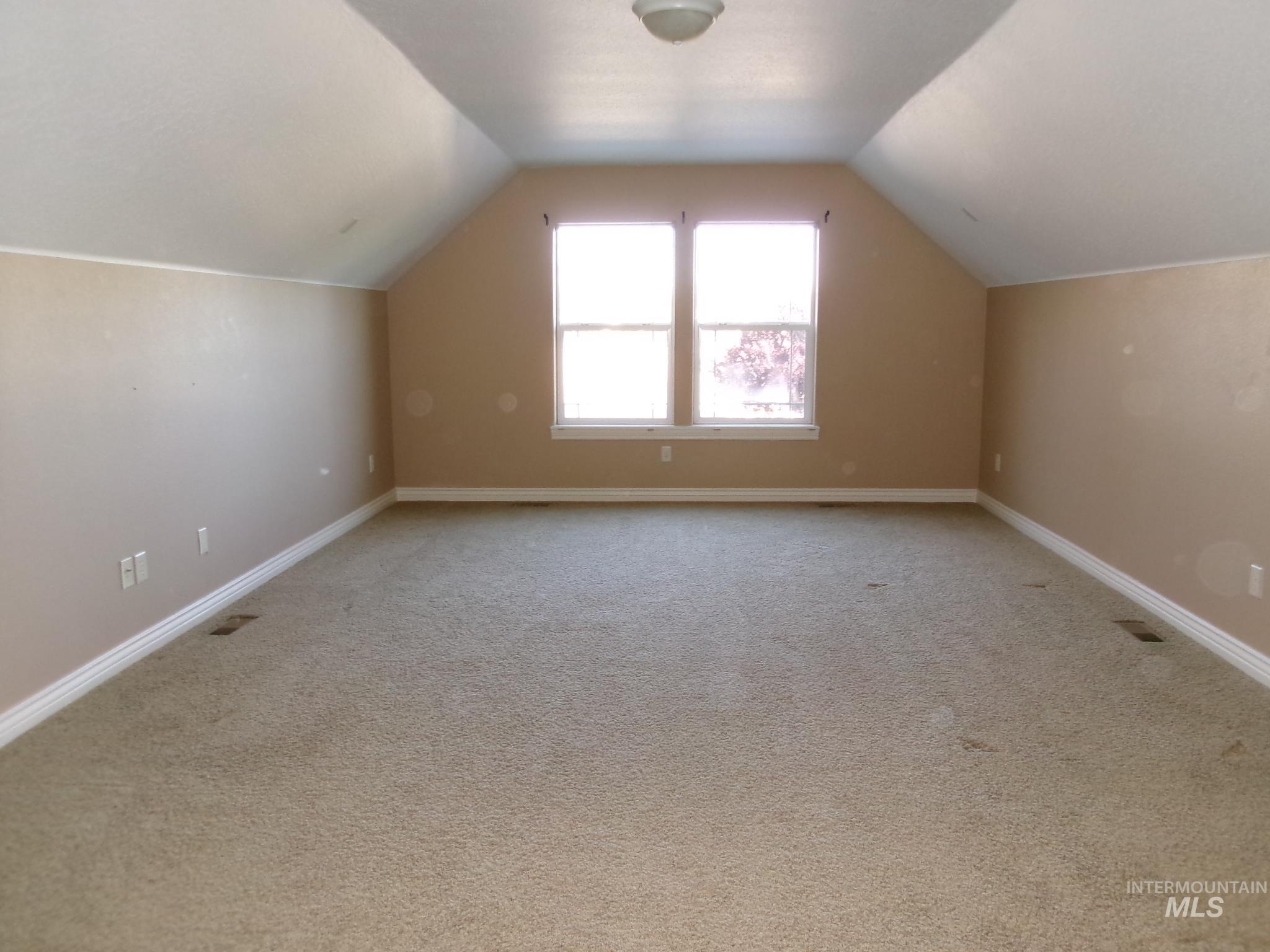 2112 S Miller Way Property Photo 20