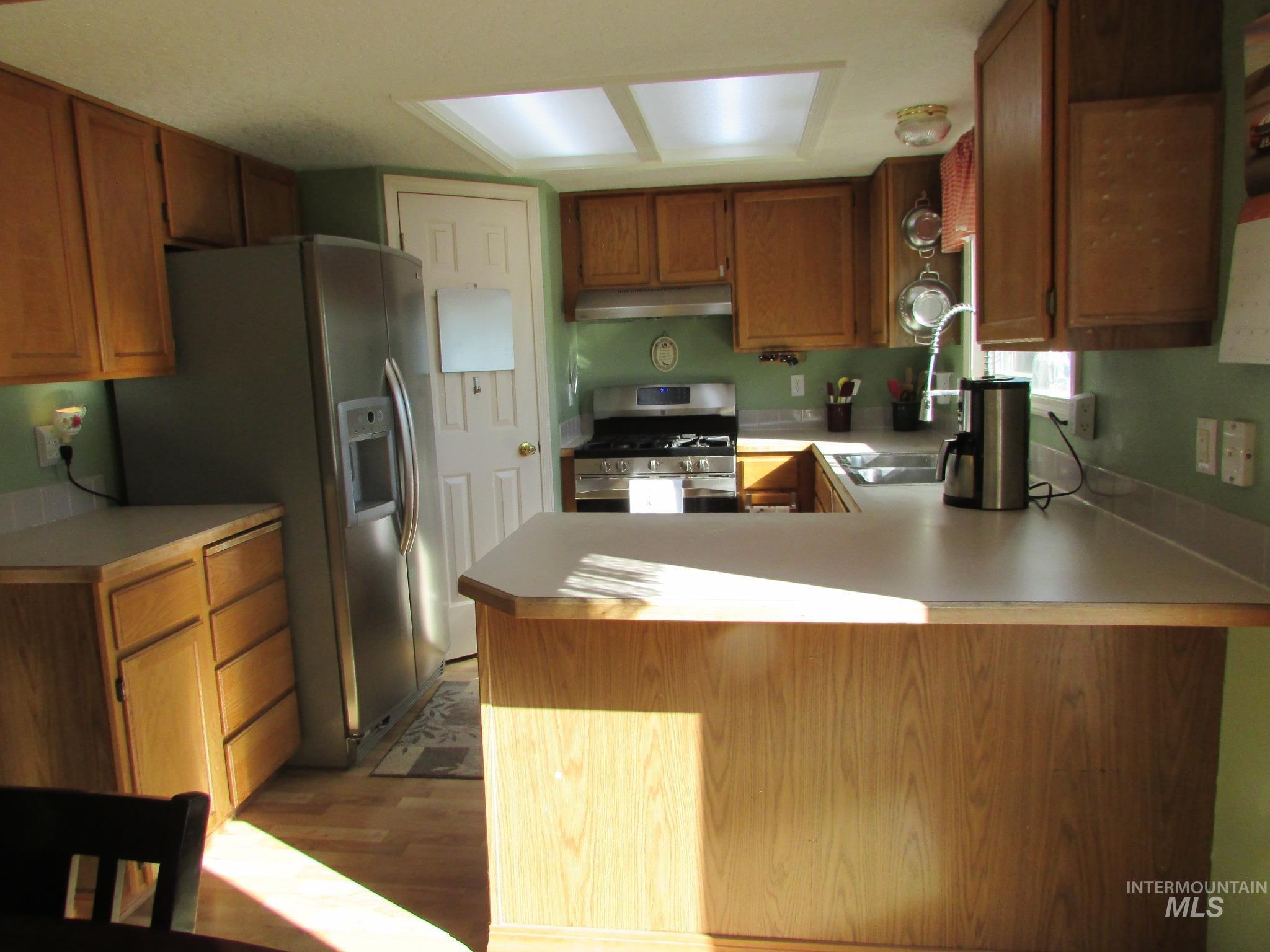 940 N Miner Ave. Property Photo 9