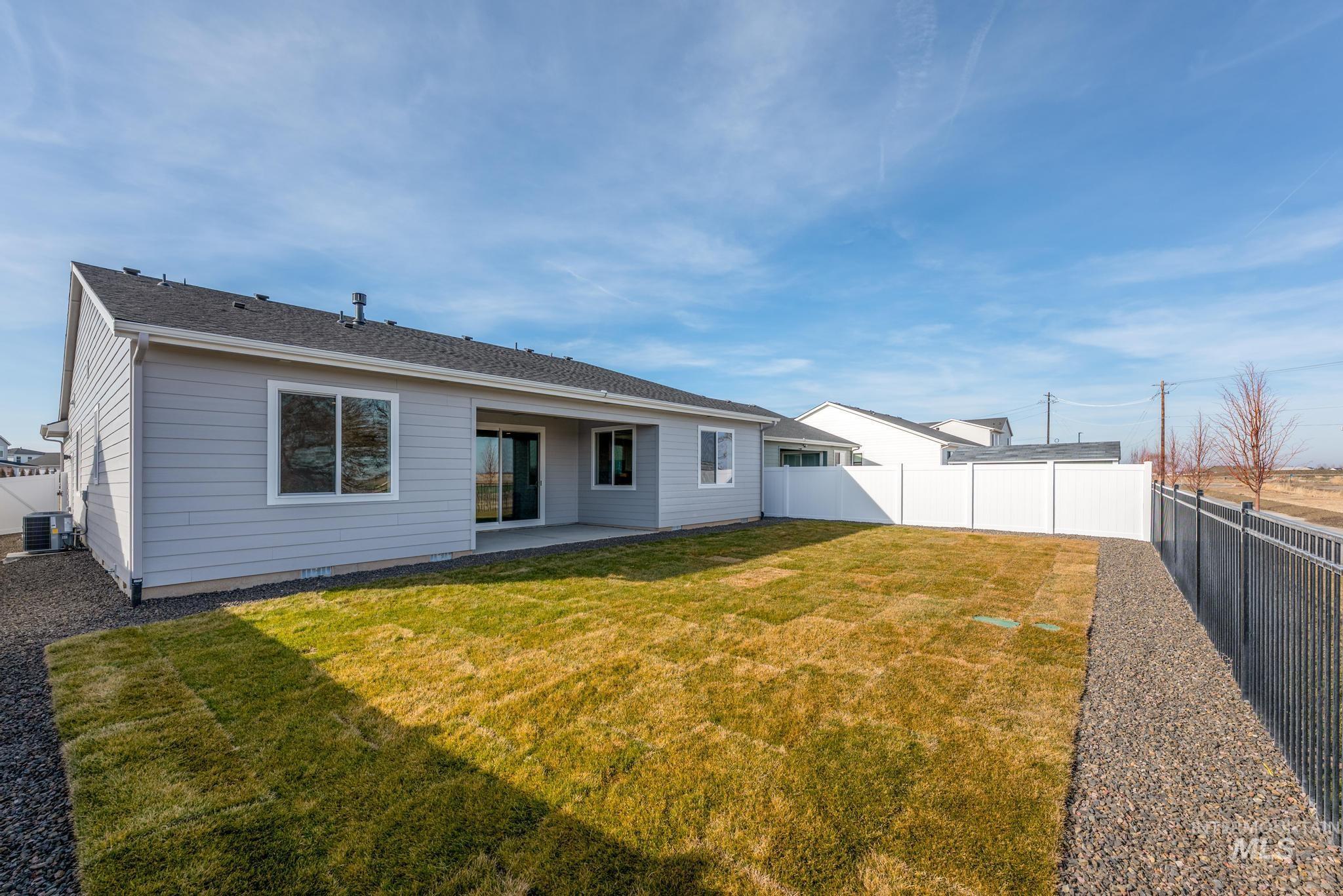 14888 Wing Spread Dr Property Photo 9