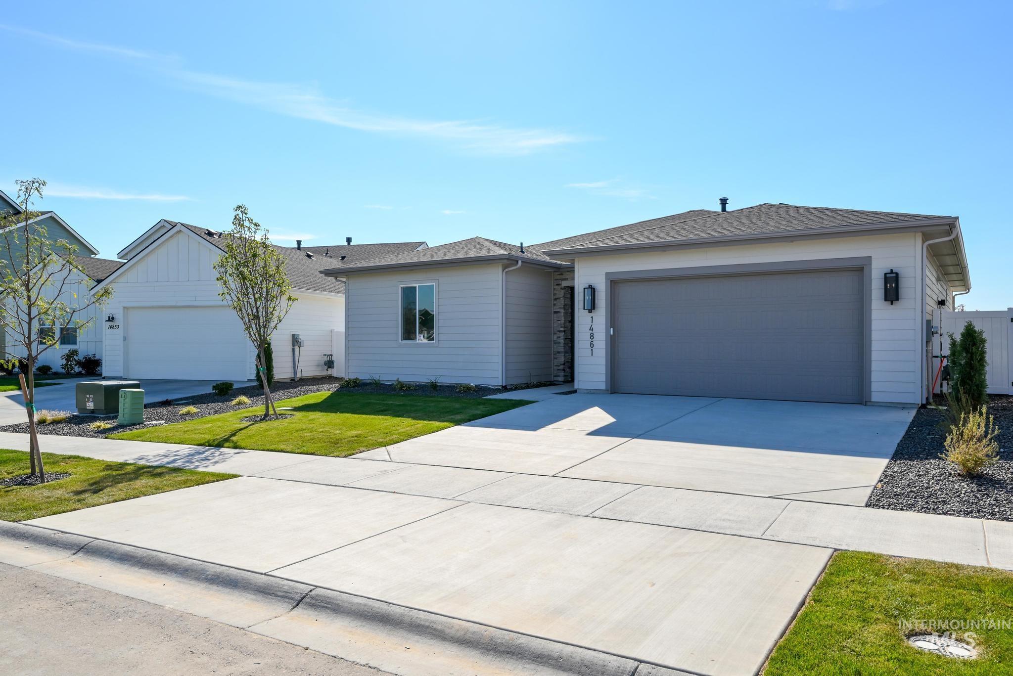 14861 Wing Spread Dr Property Photo 3