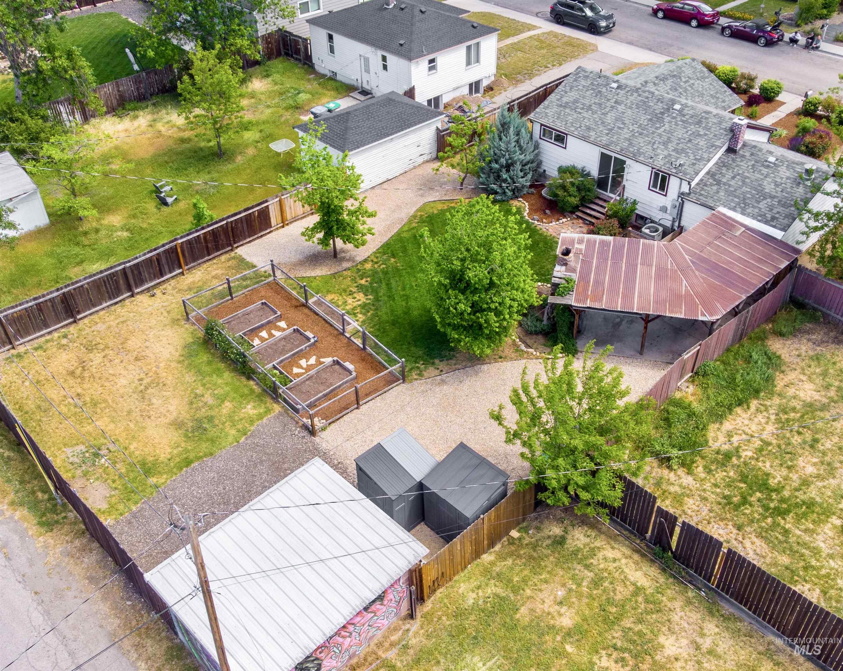 619 N Stanley St. Property Photo 12