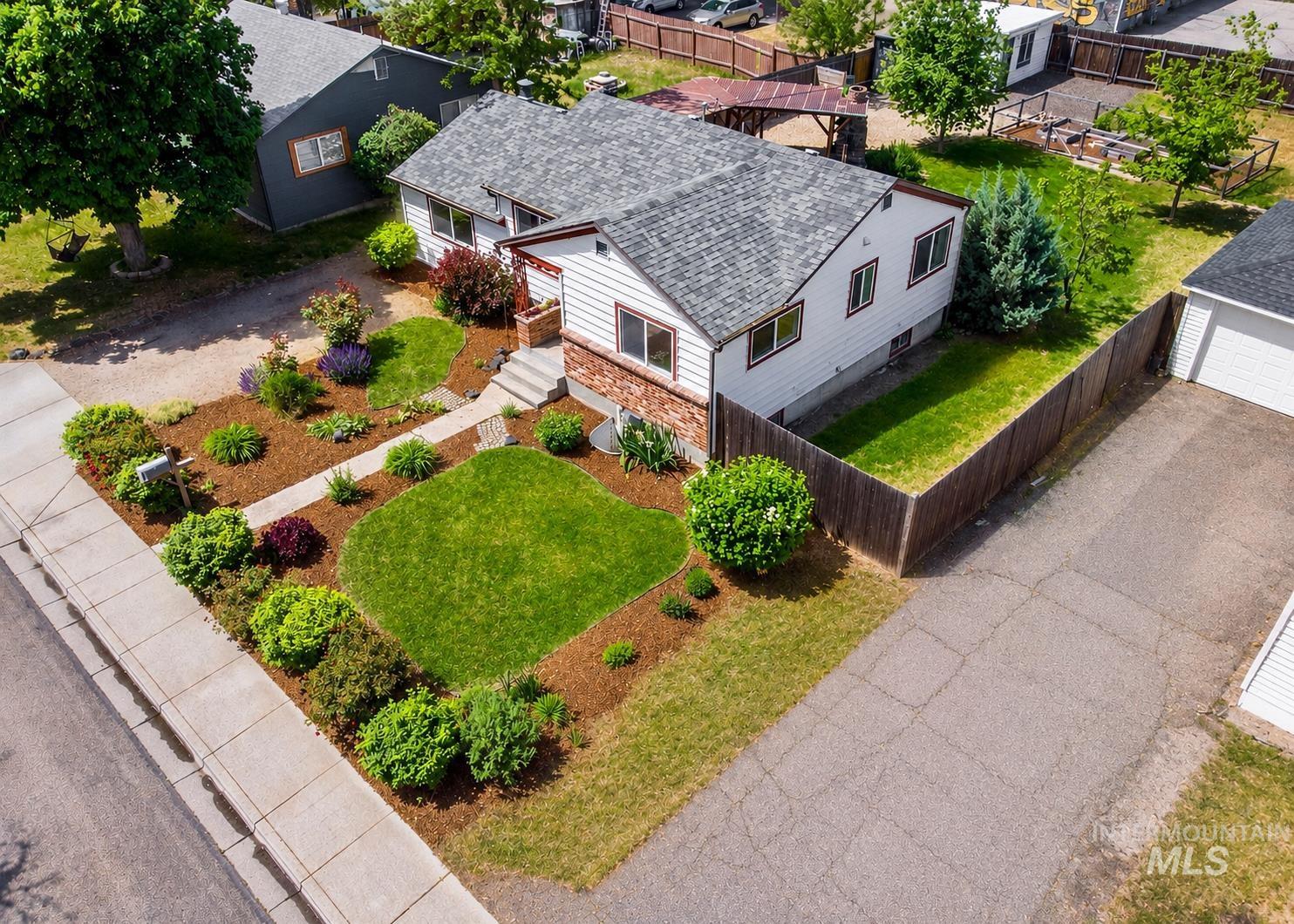 619 N Stanley St. Property Photo 18