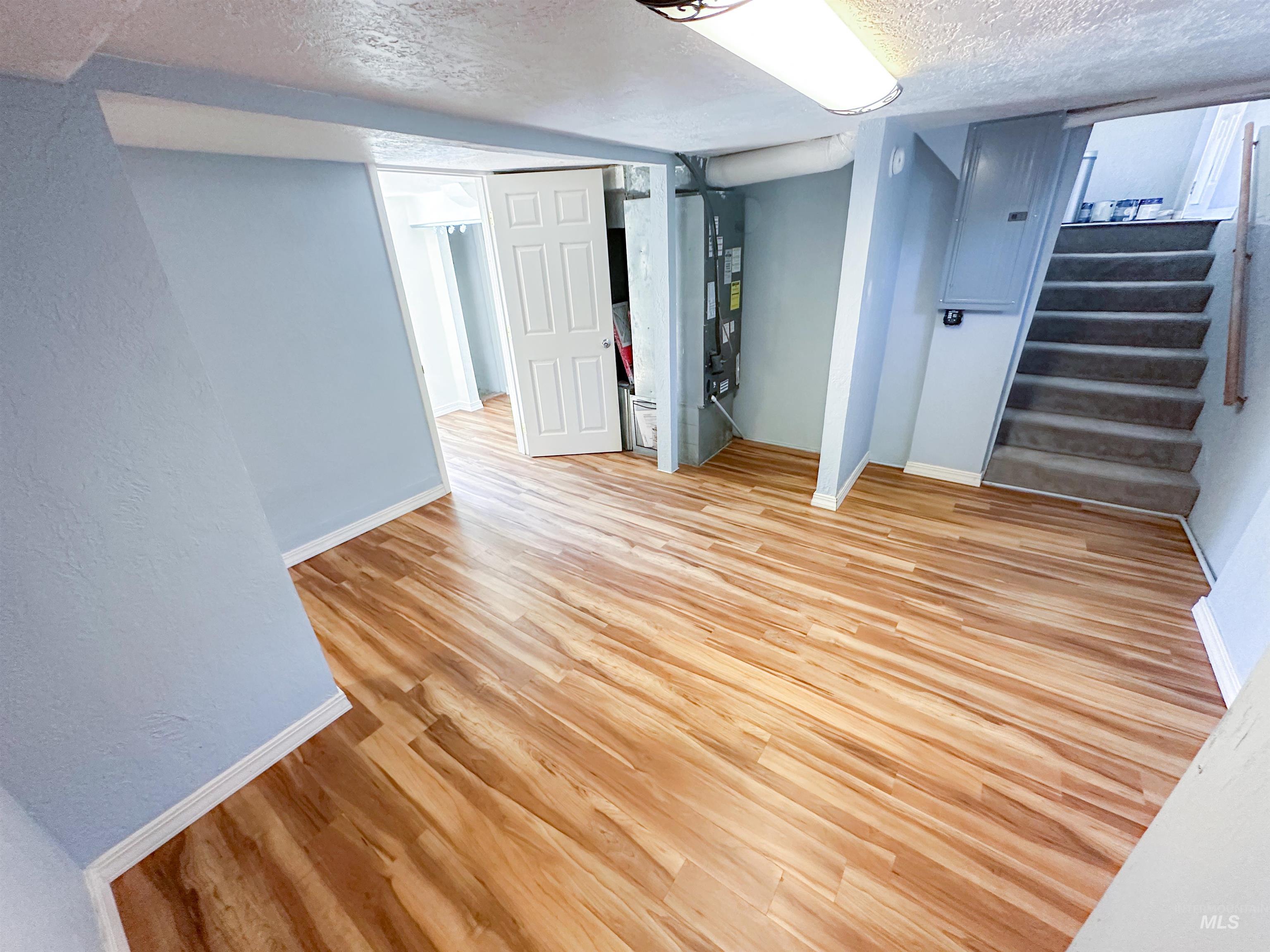 619 N Stanley St. Property Photo 20