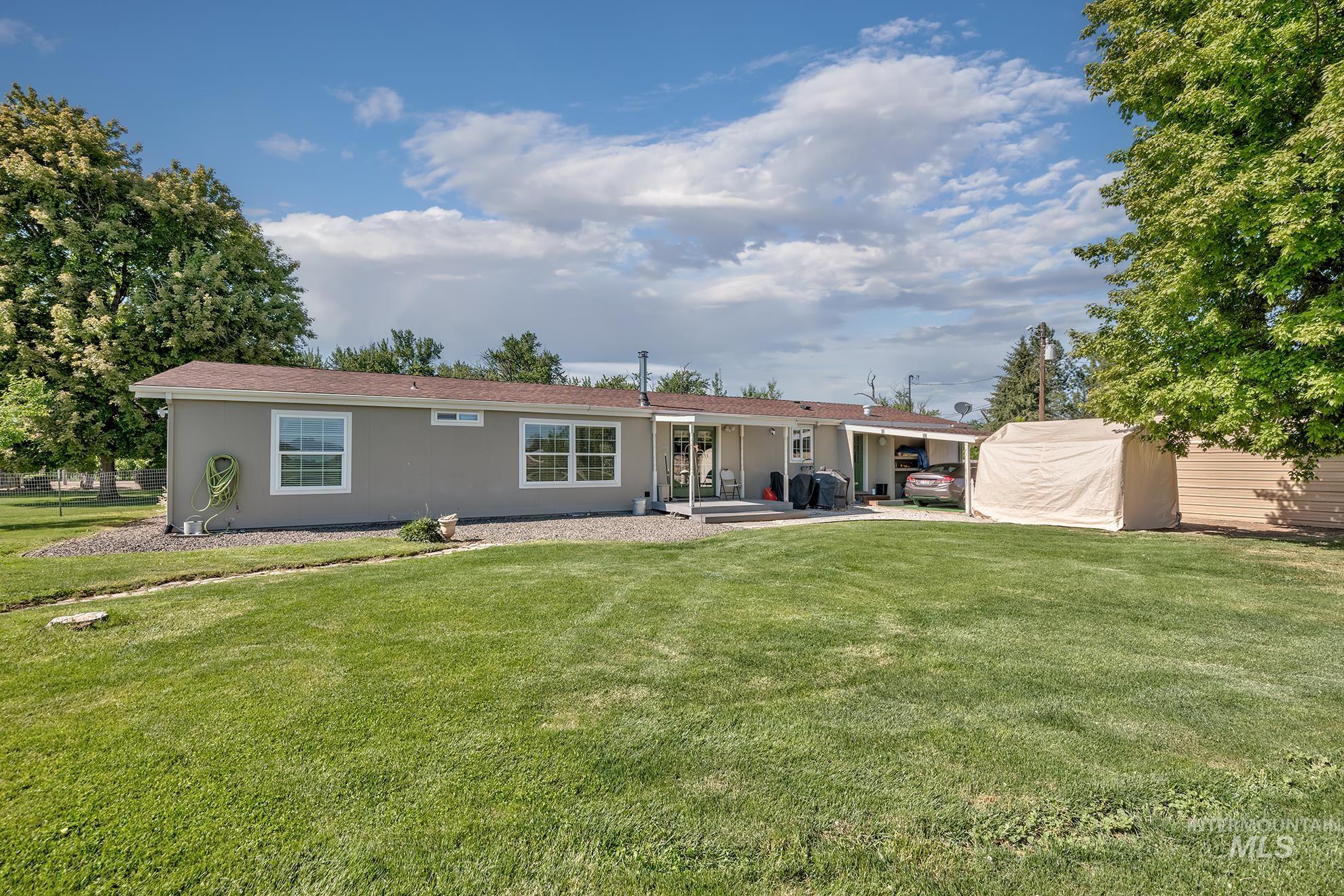 10716 N River Road Property Photo 26