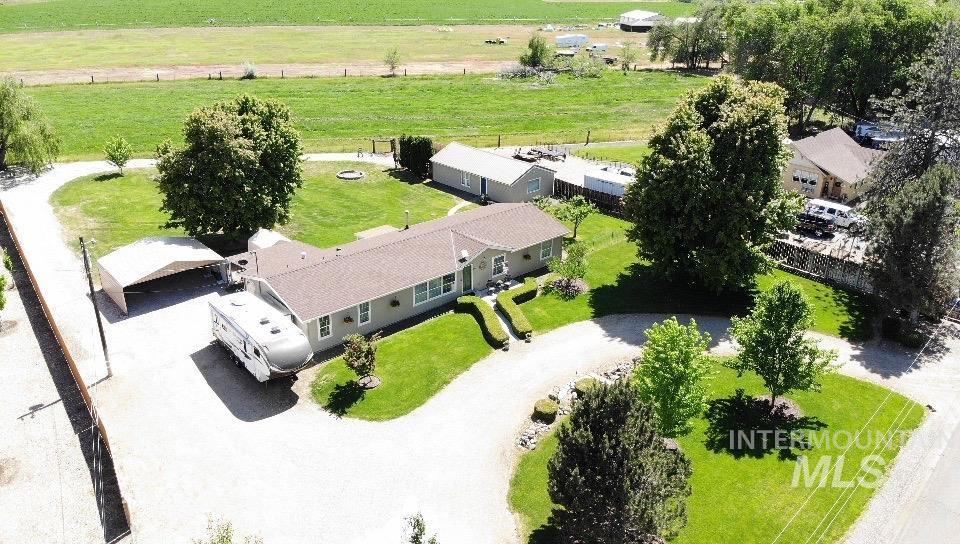 10716 N River Road Property Photo 37