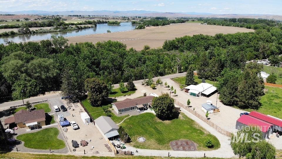10716 N River Road Property Photo 39