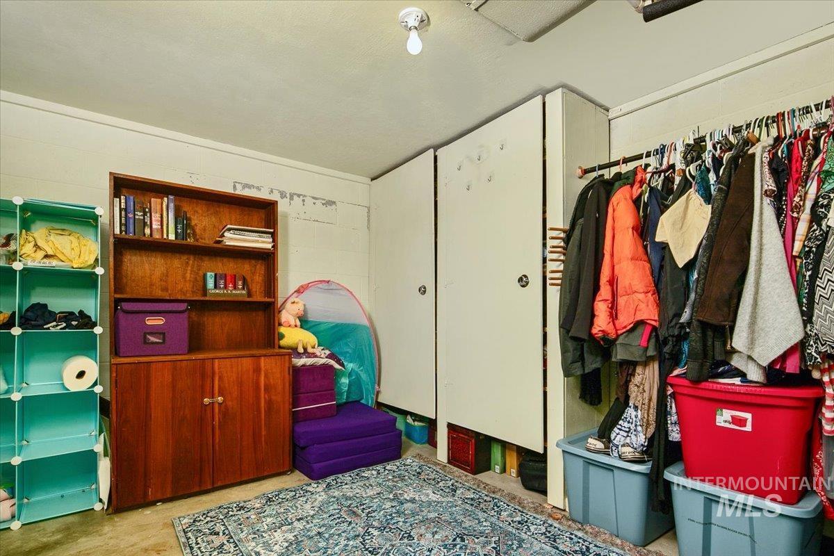 2209 Terrace Dr Property Photo 29