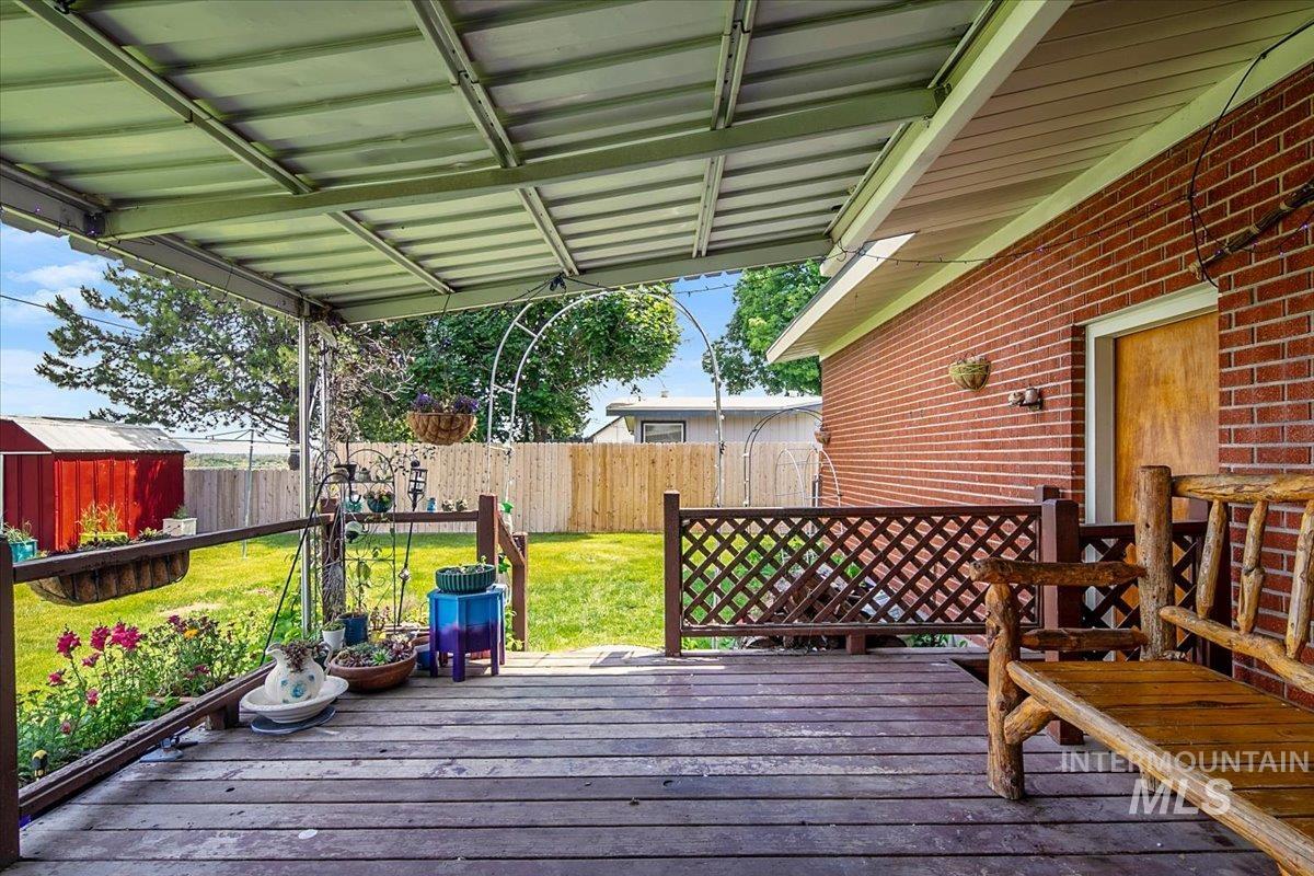 2209 Terrace Dr Property Photo 33