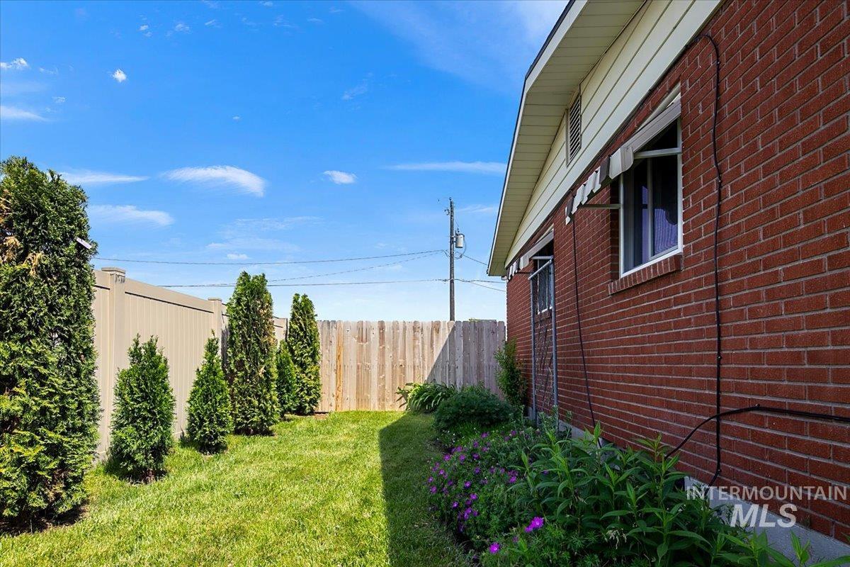 2209 Terrace Dr Property Photo 41