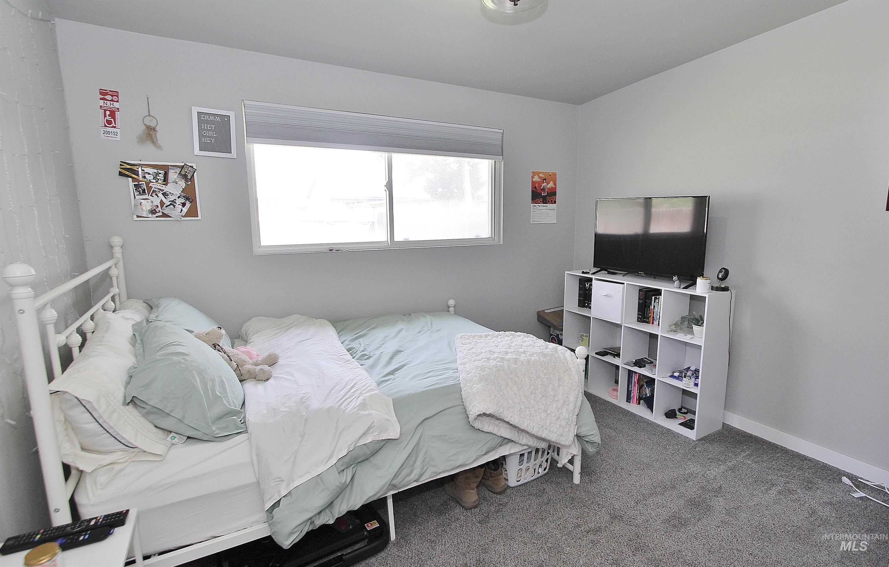 785 S 12th E Property Photo 11