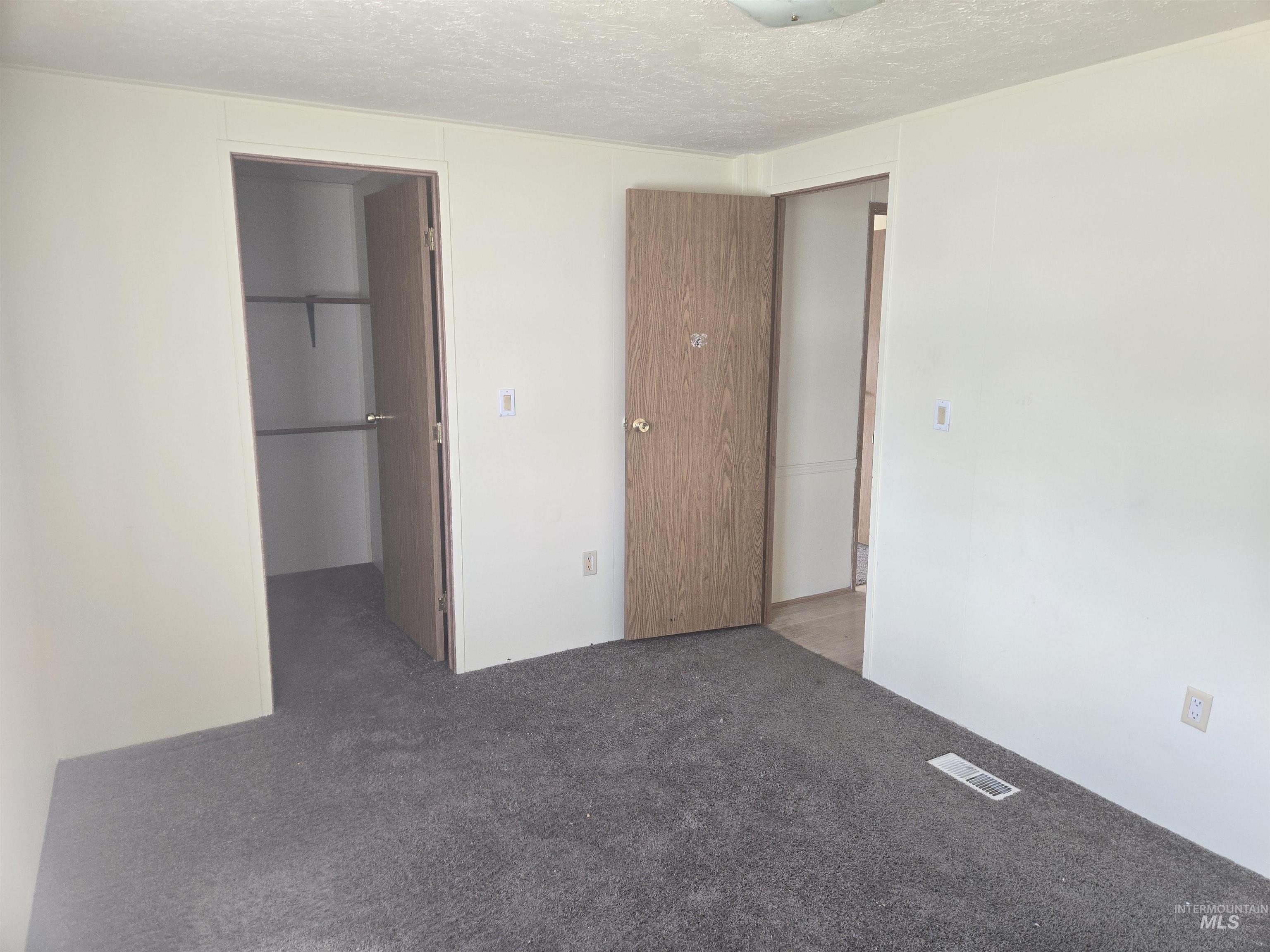 236 Villa Road Property Photo 23