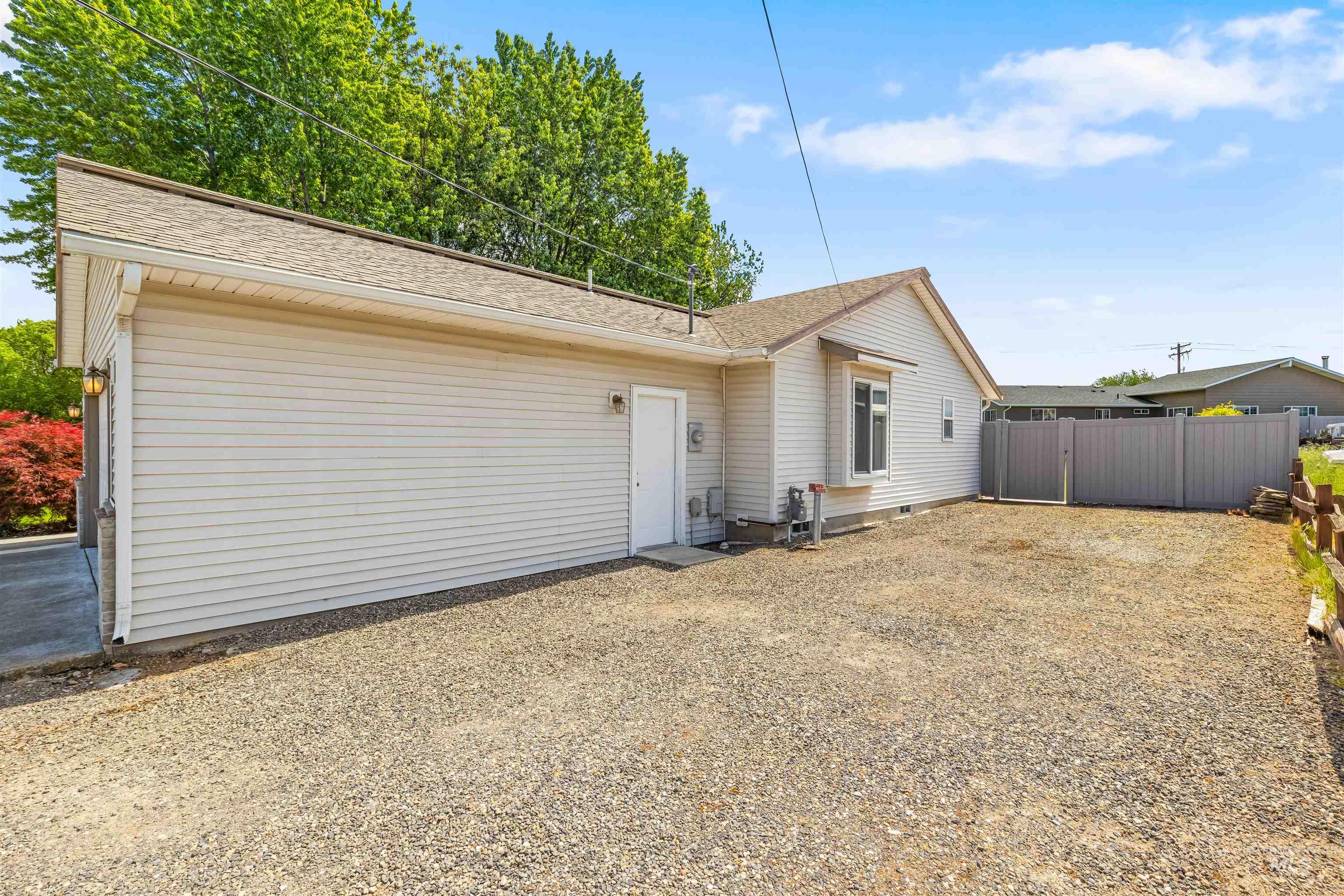 1821 4th Ave. Property Photo 5