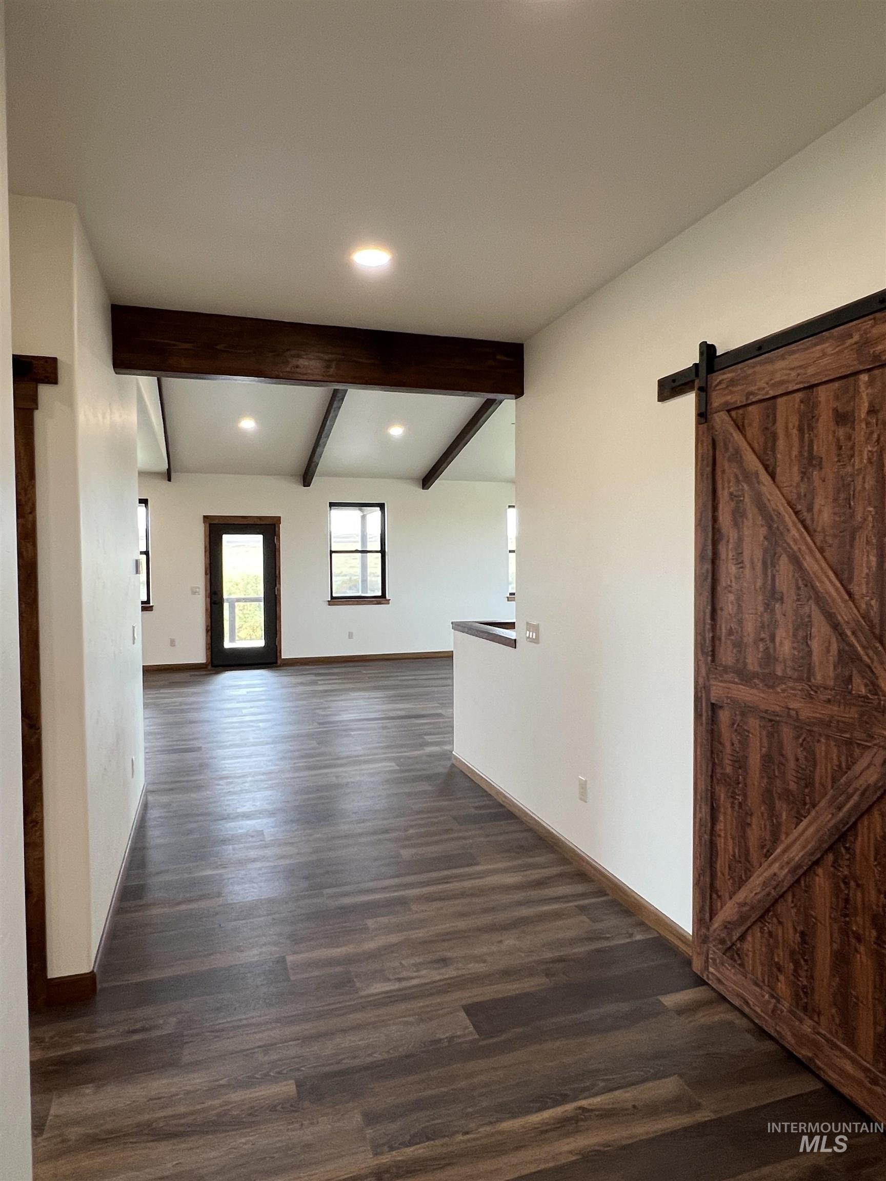 137 Angus Ranch Road Property Photo 5