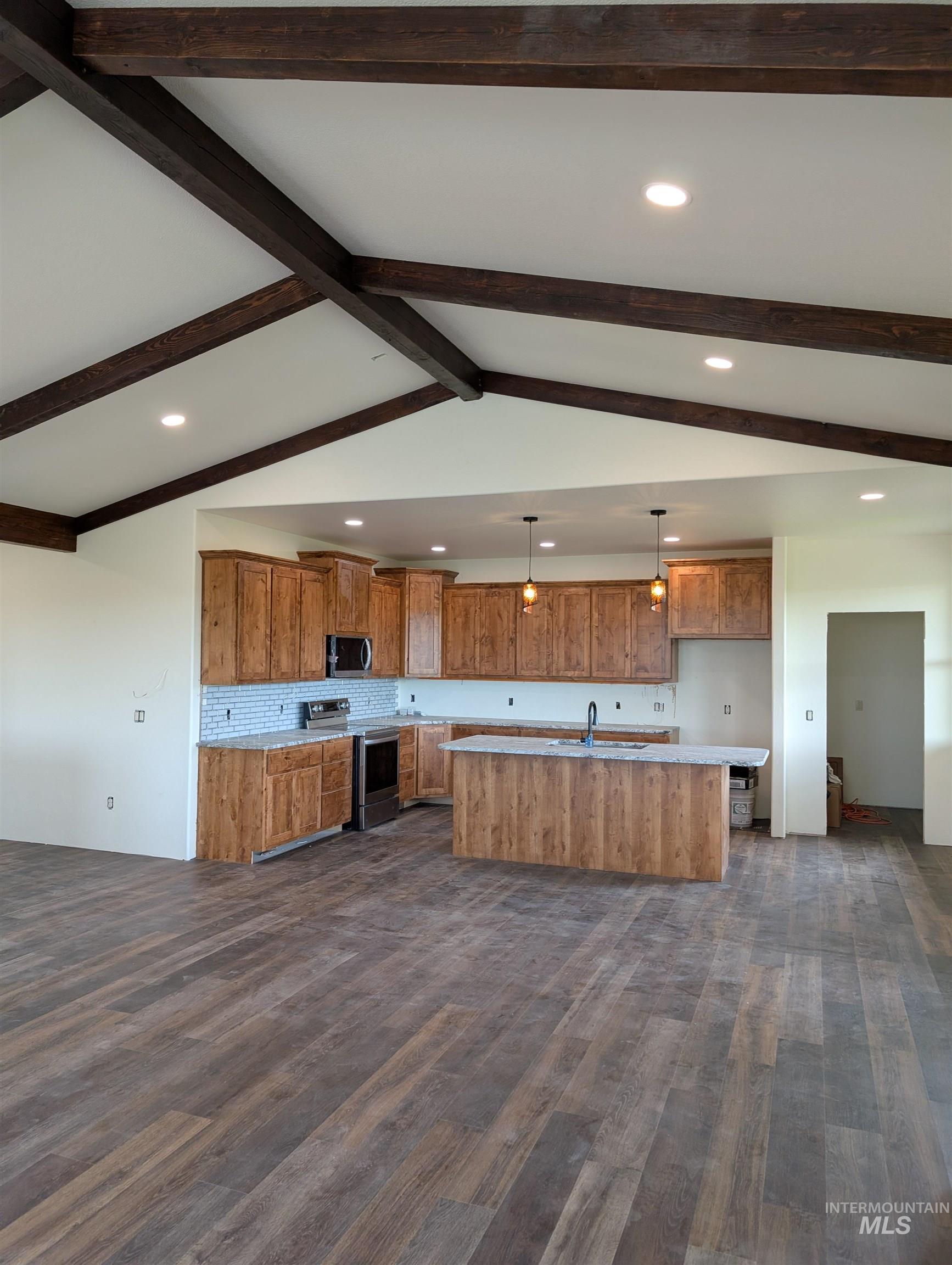 137 Angus Ranch Road Property Photo 10