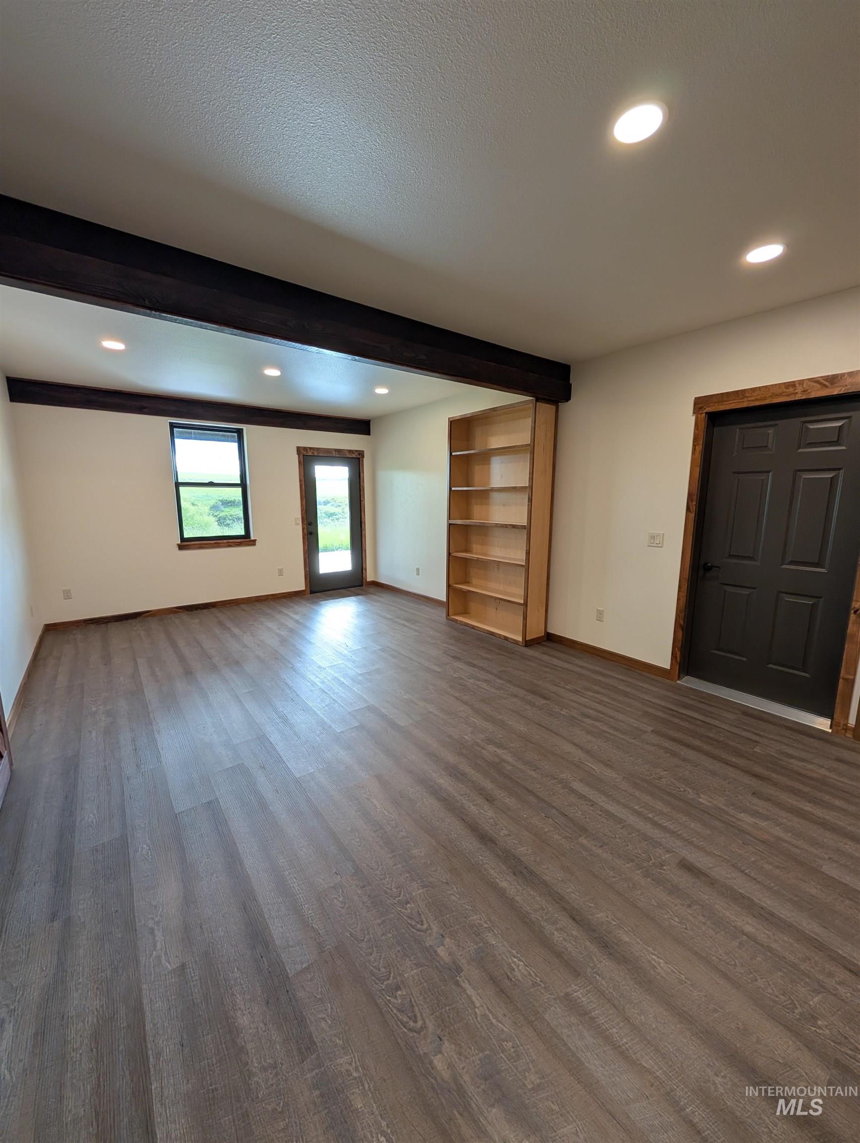 137 Angus Ranch Road Property Photo 22