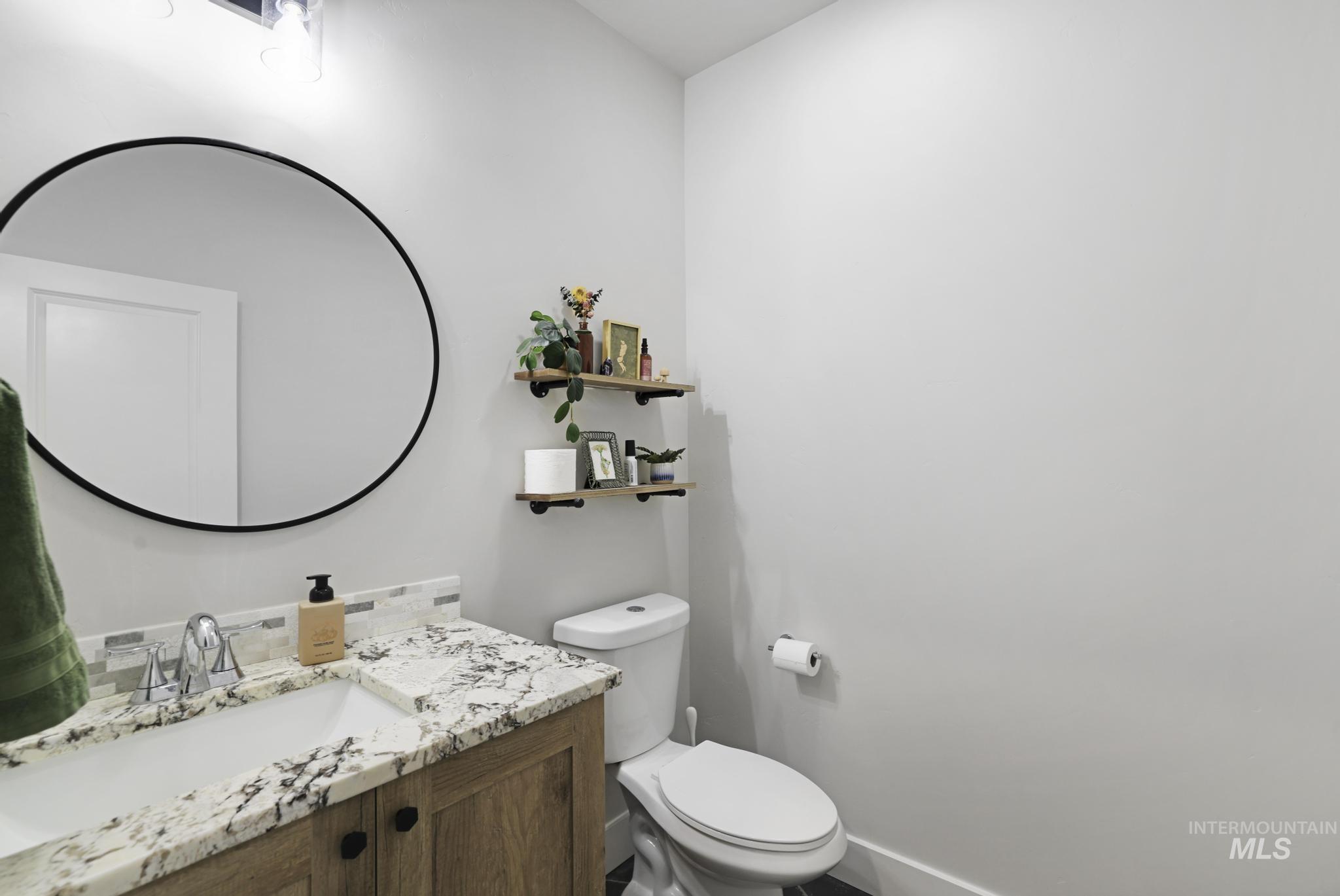 1040 Blueridge Dr Property Photo 30