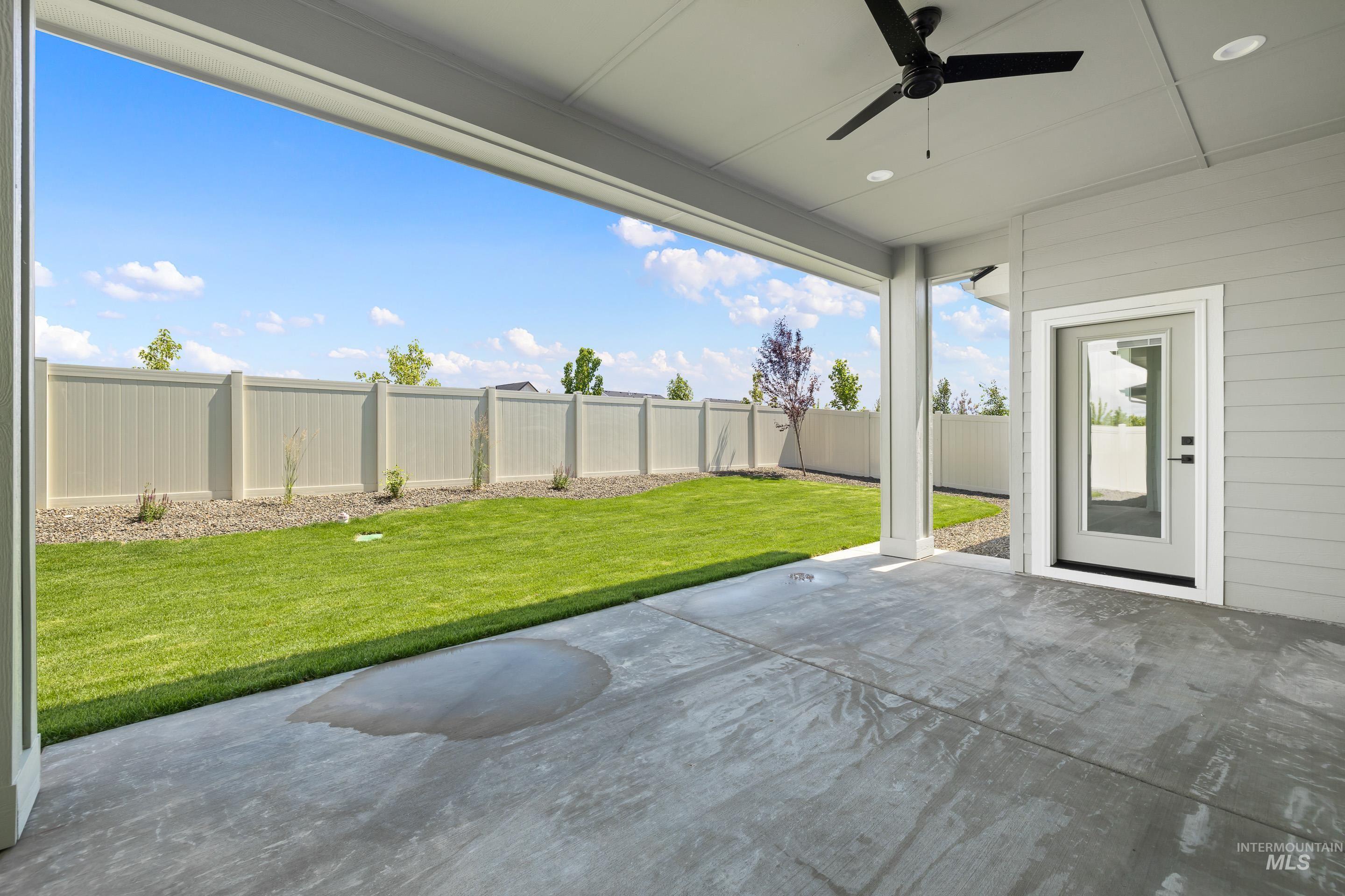 1317 E Andes Dr Property Photo 46