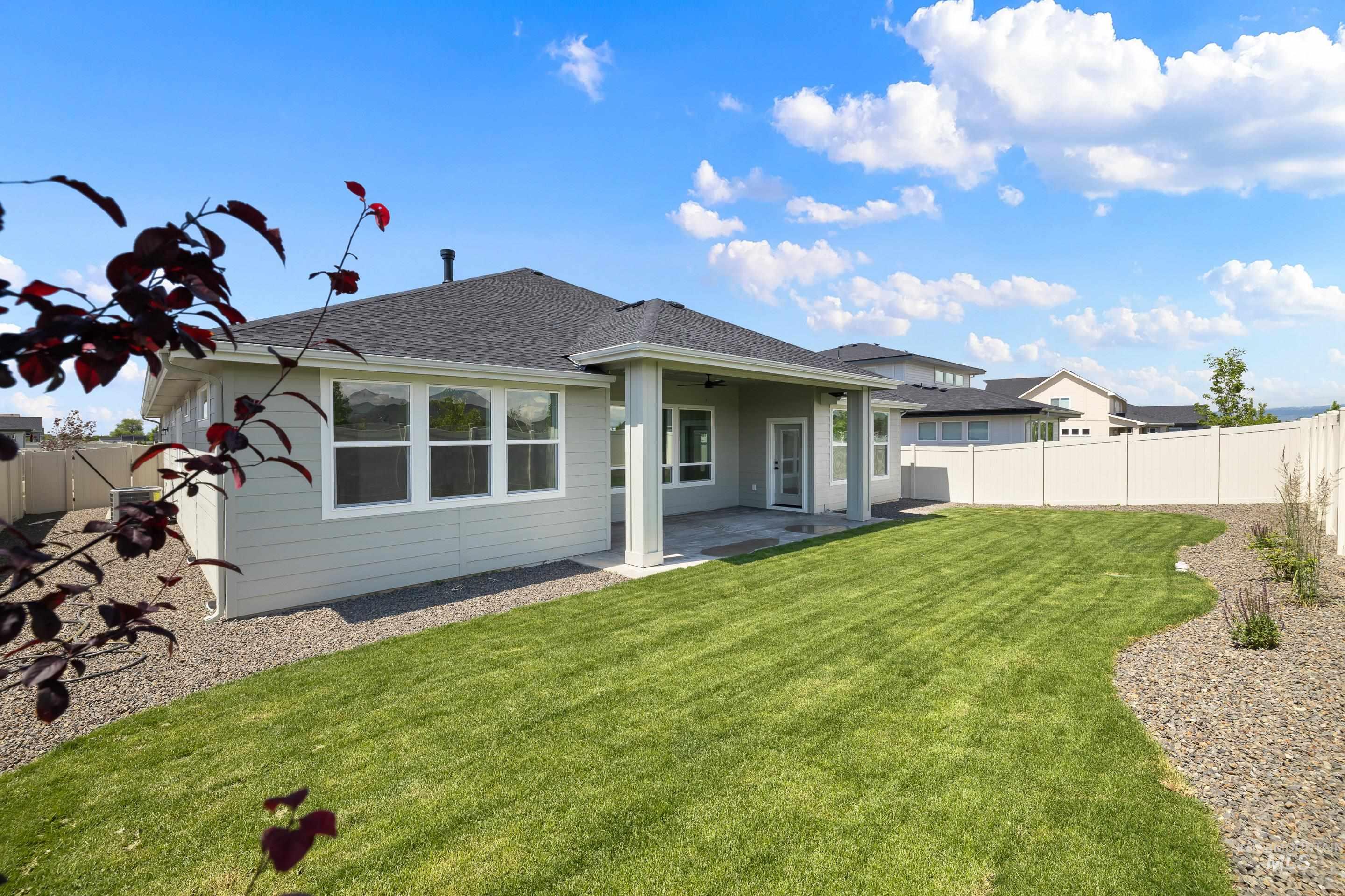 1317 E Andes Dr Property Photo 47