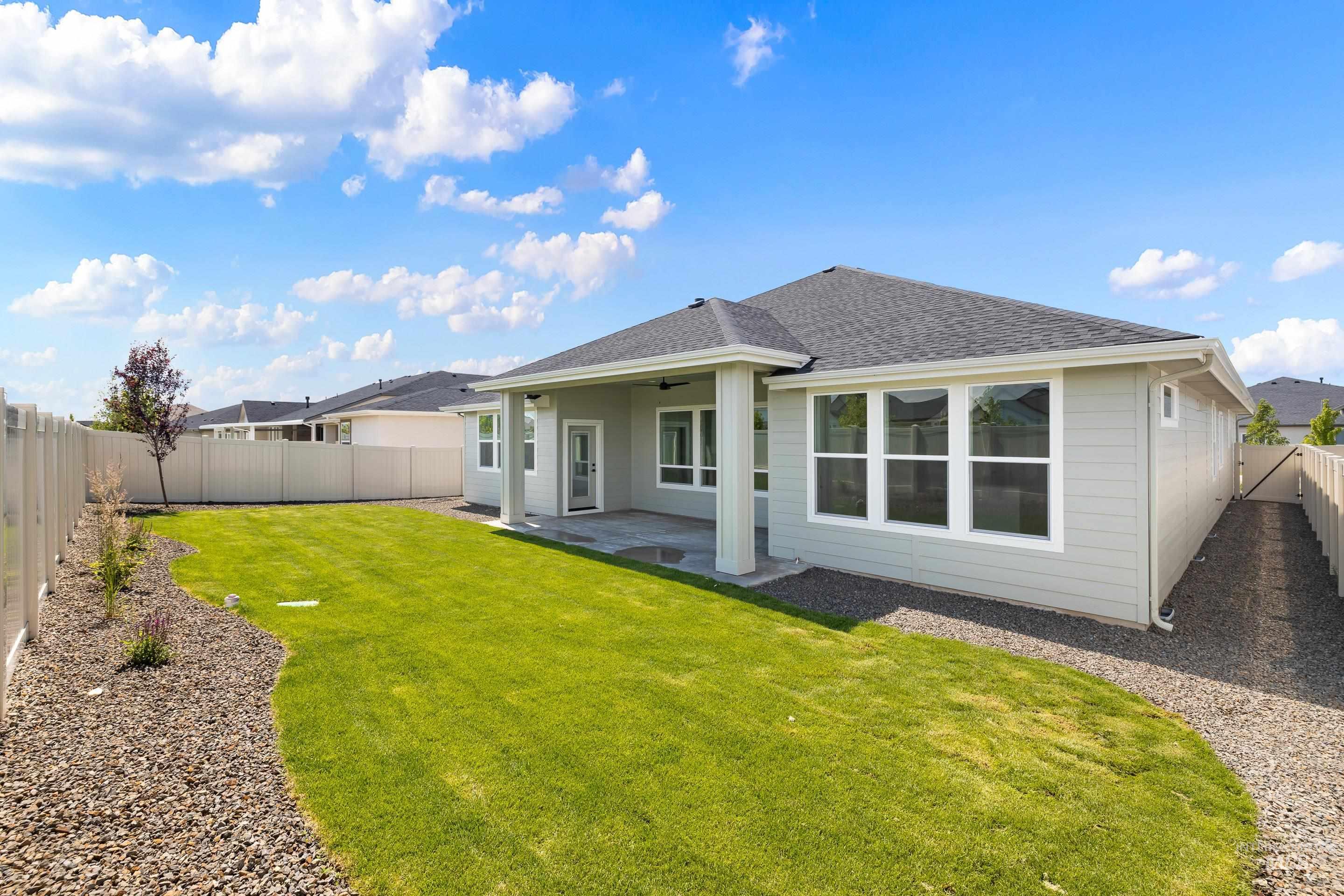 1317 E Andes Dr Property Photo 48