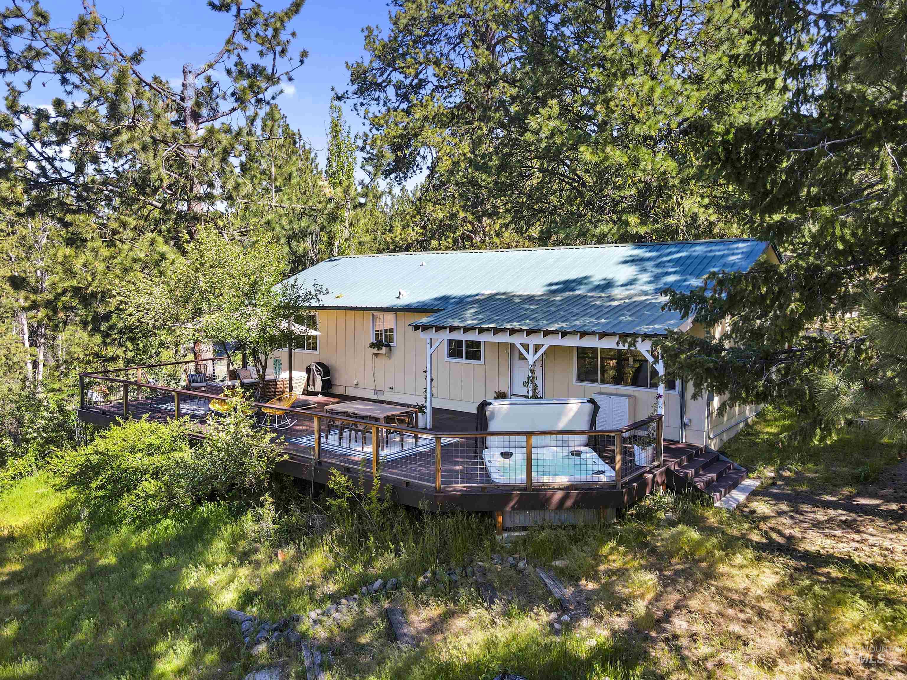 3 Laguna Place Property Photo 3