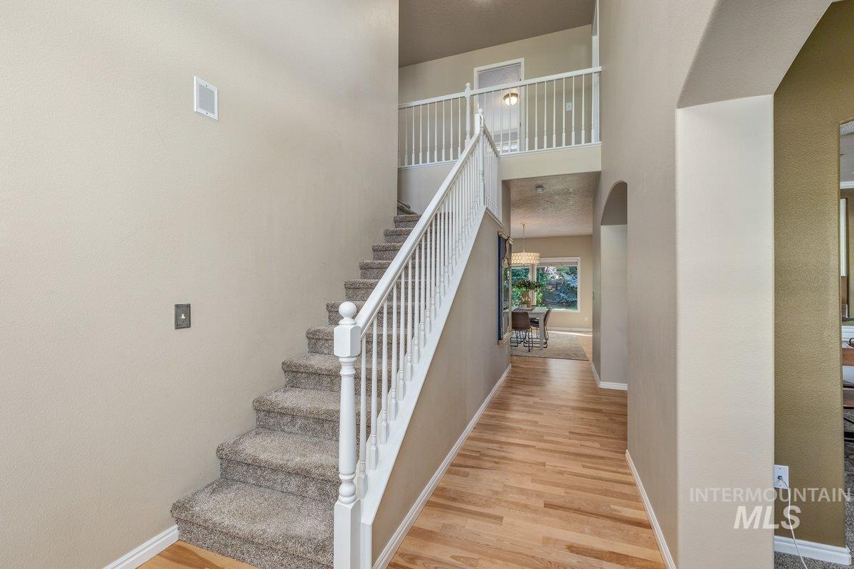 279 E Stonewater Ct Property Photo 23