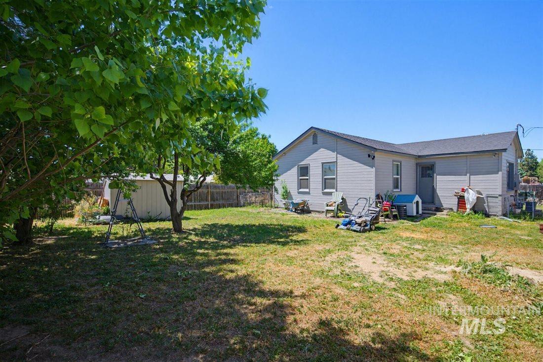 939 W Owyhee St Property Photo 10
